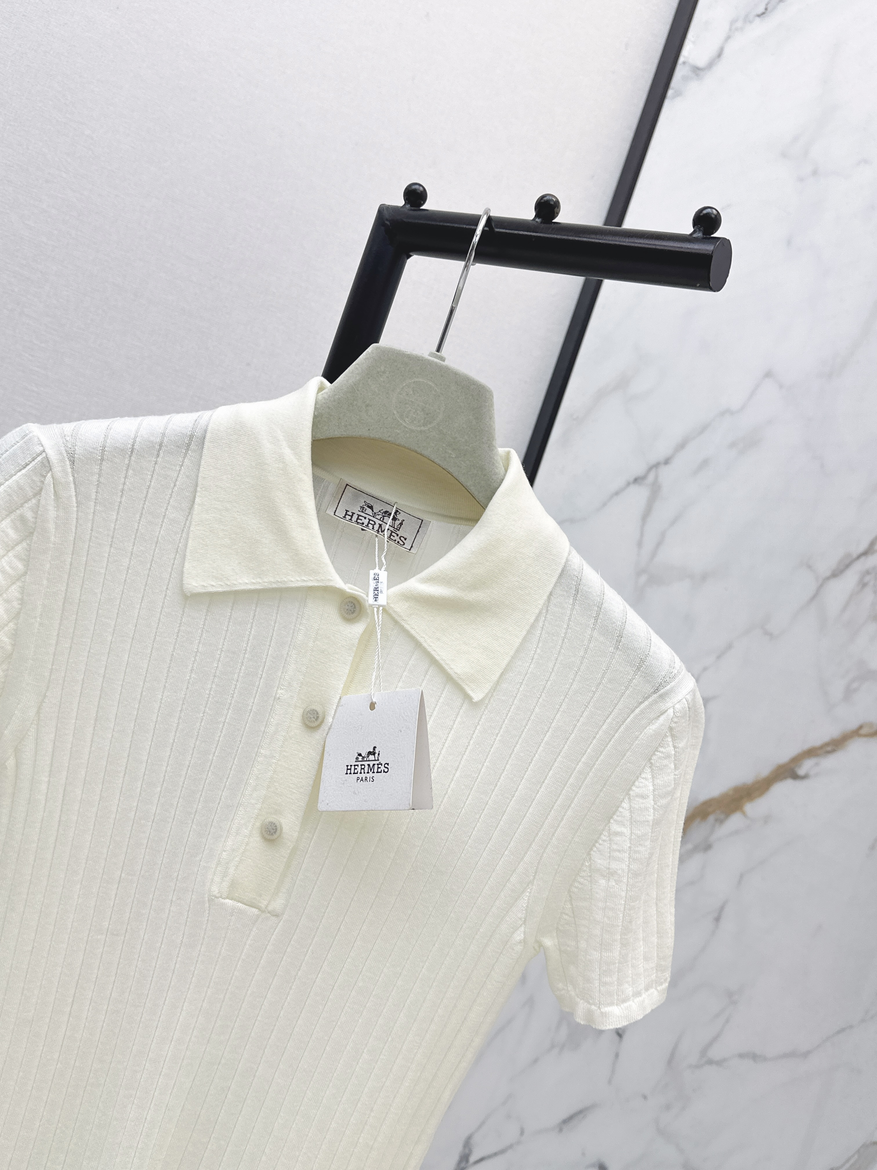 Her 26ss knit sweater