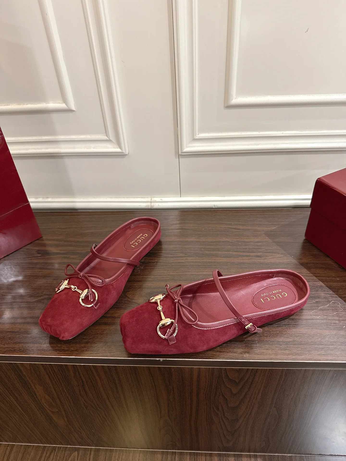 Guc 25fw mules