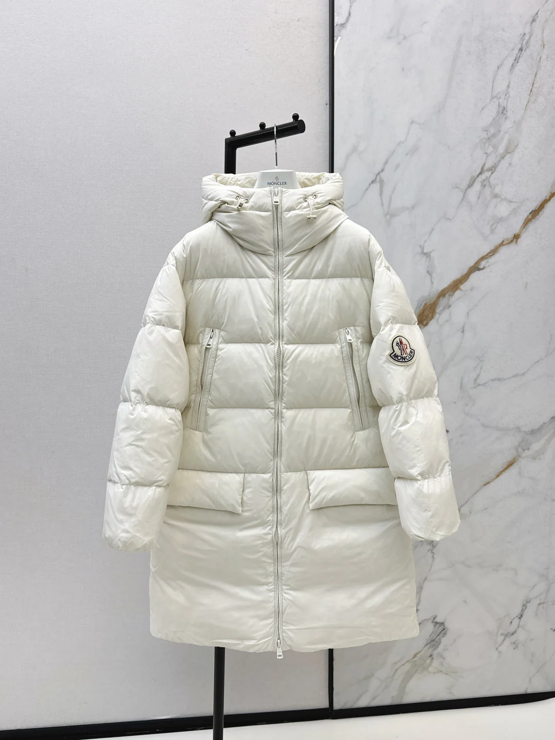 Monc 25fw down jacket
