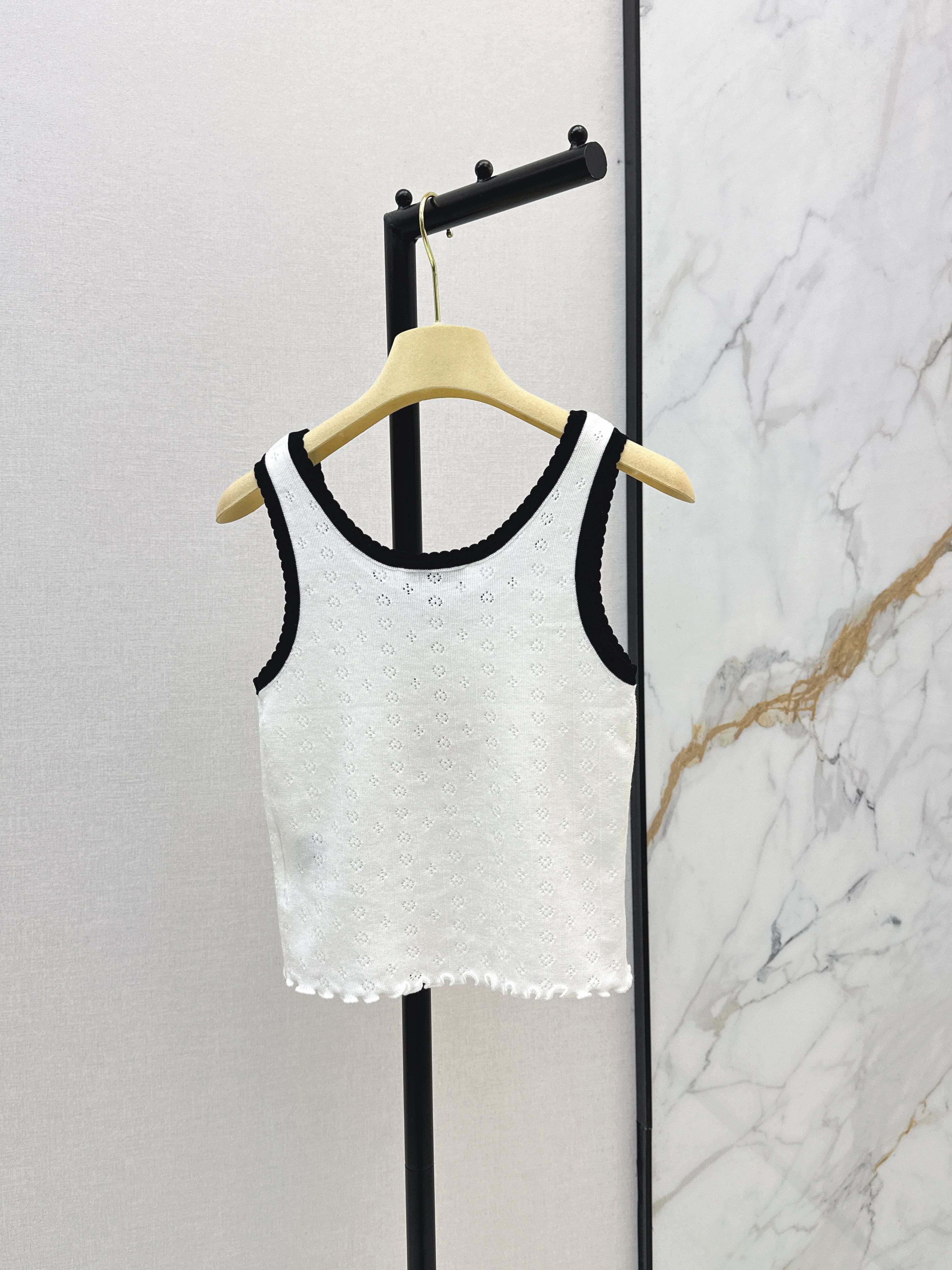 Miu 26ss knit crop vest