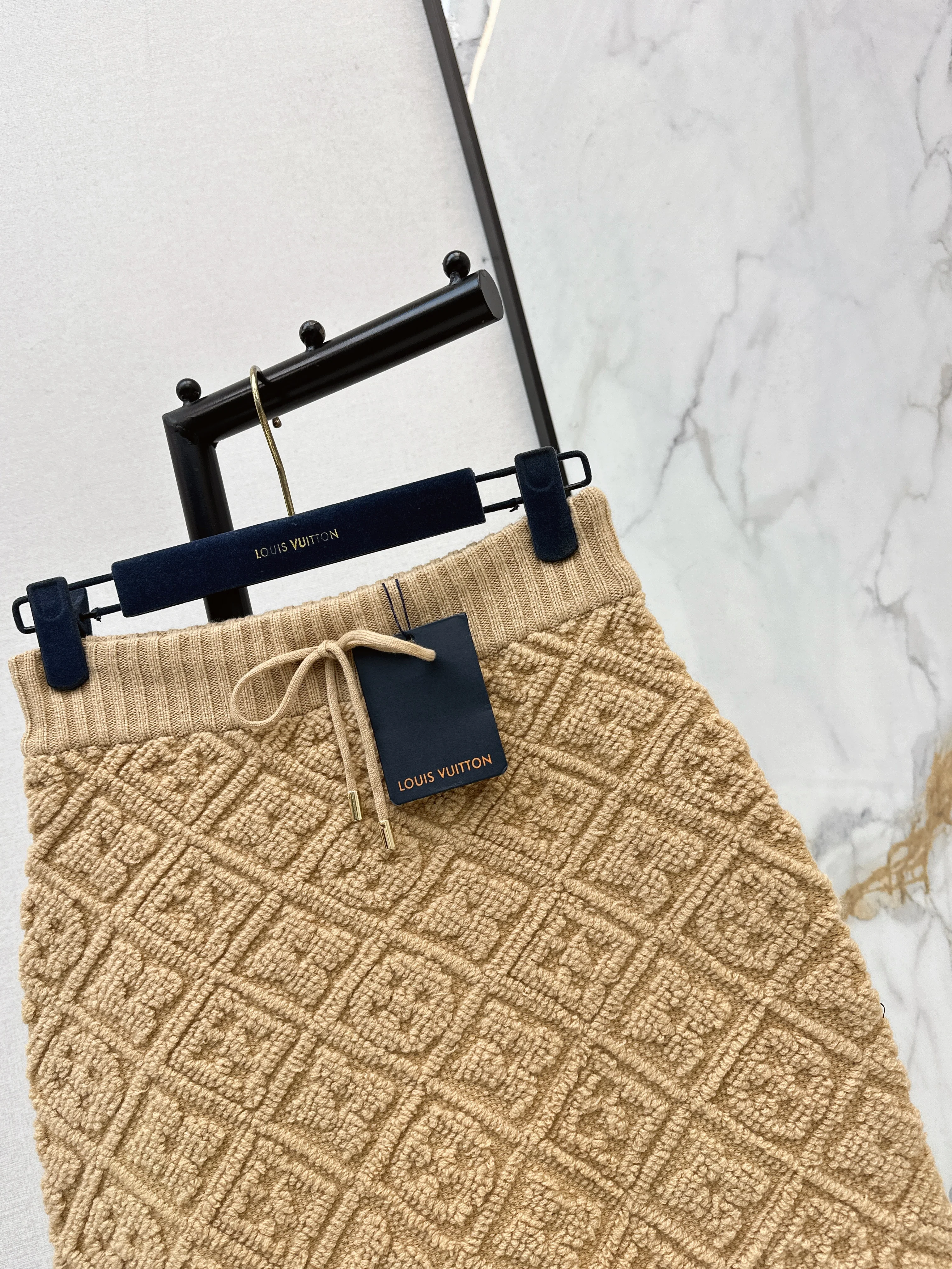 Louis 26ssc textured knit skirts