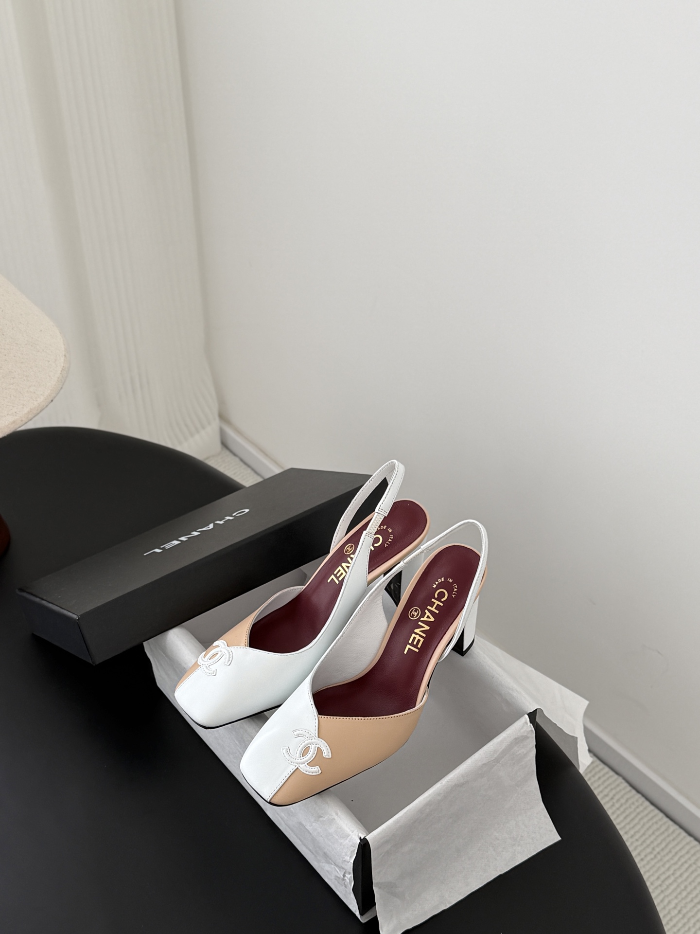 Chan 26ss slingback heel