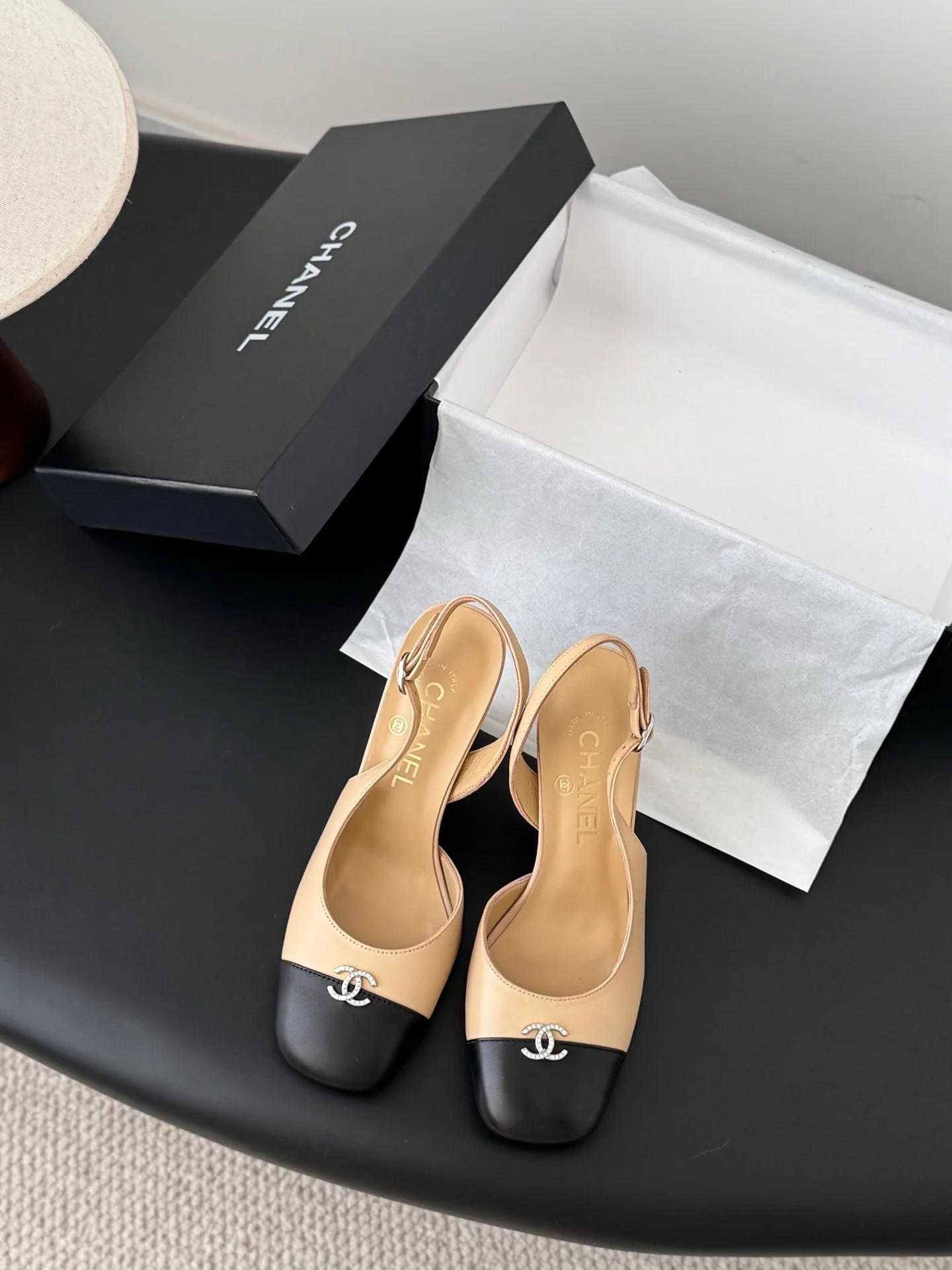 Chan 25fw slingback mary jane chunky heels