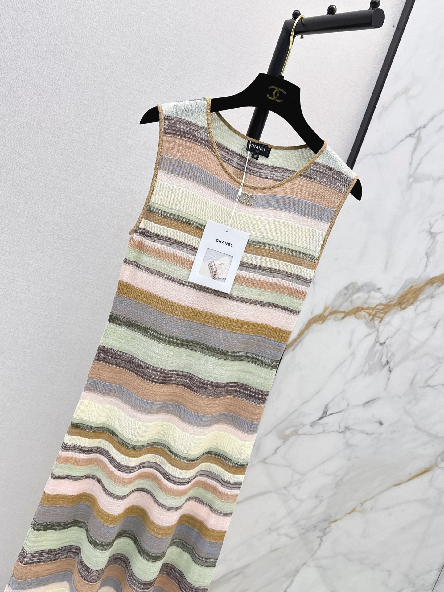 Chan 26ss sleeveless stripe dress