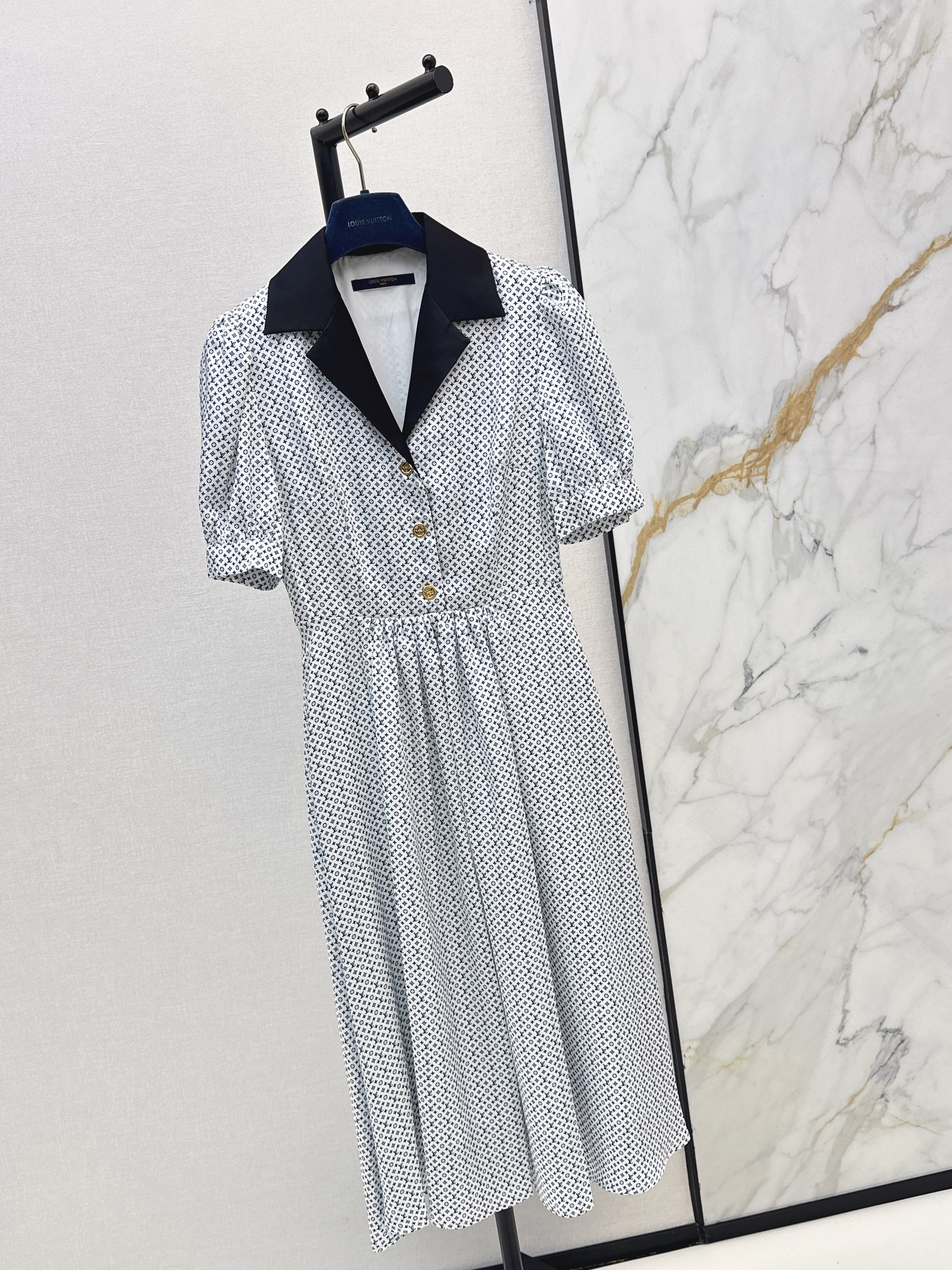 Loui 26ss contract collar dress