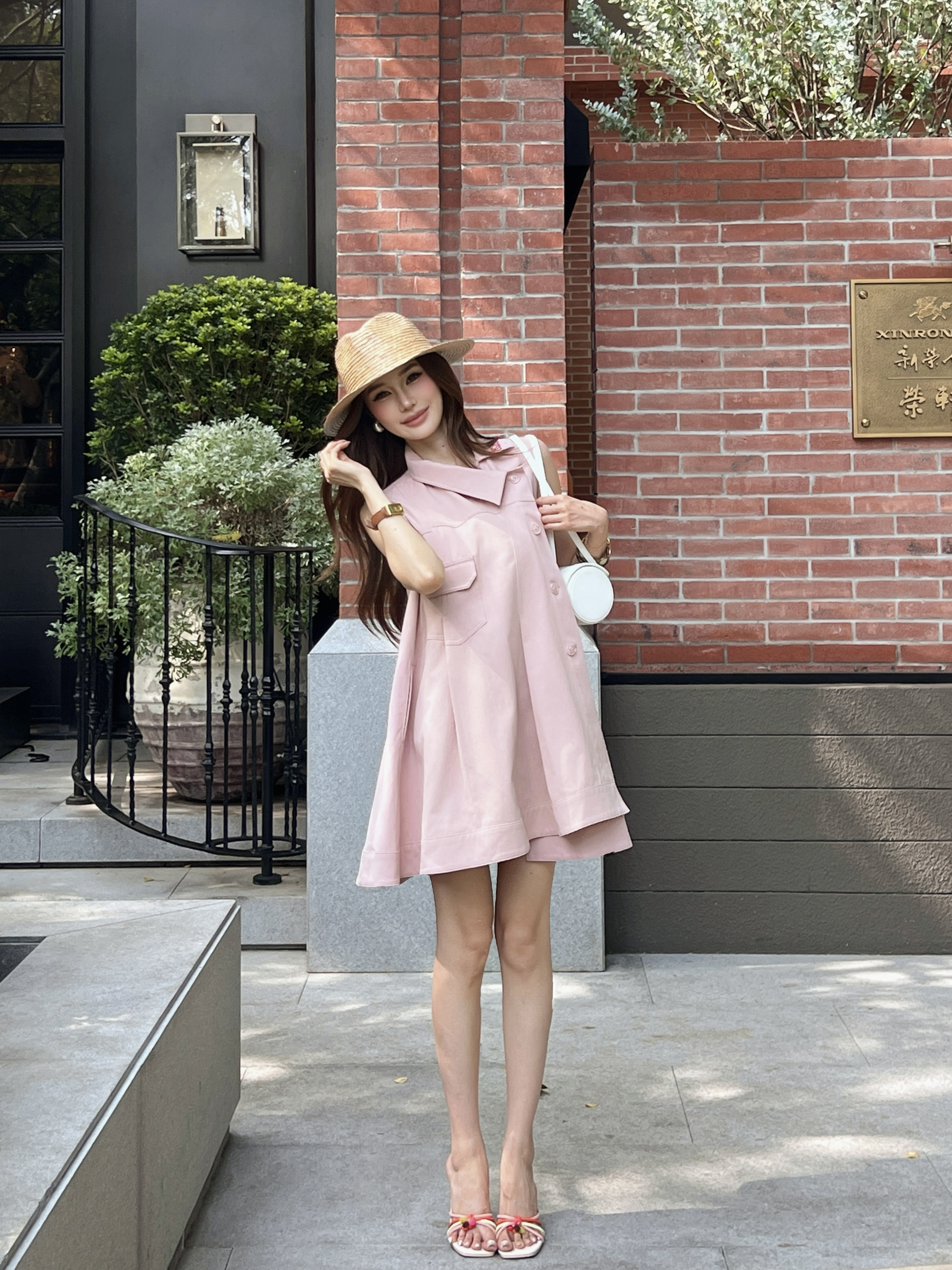 Loe 26ss embroidery dress