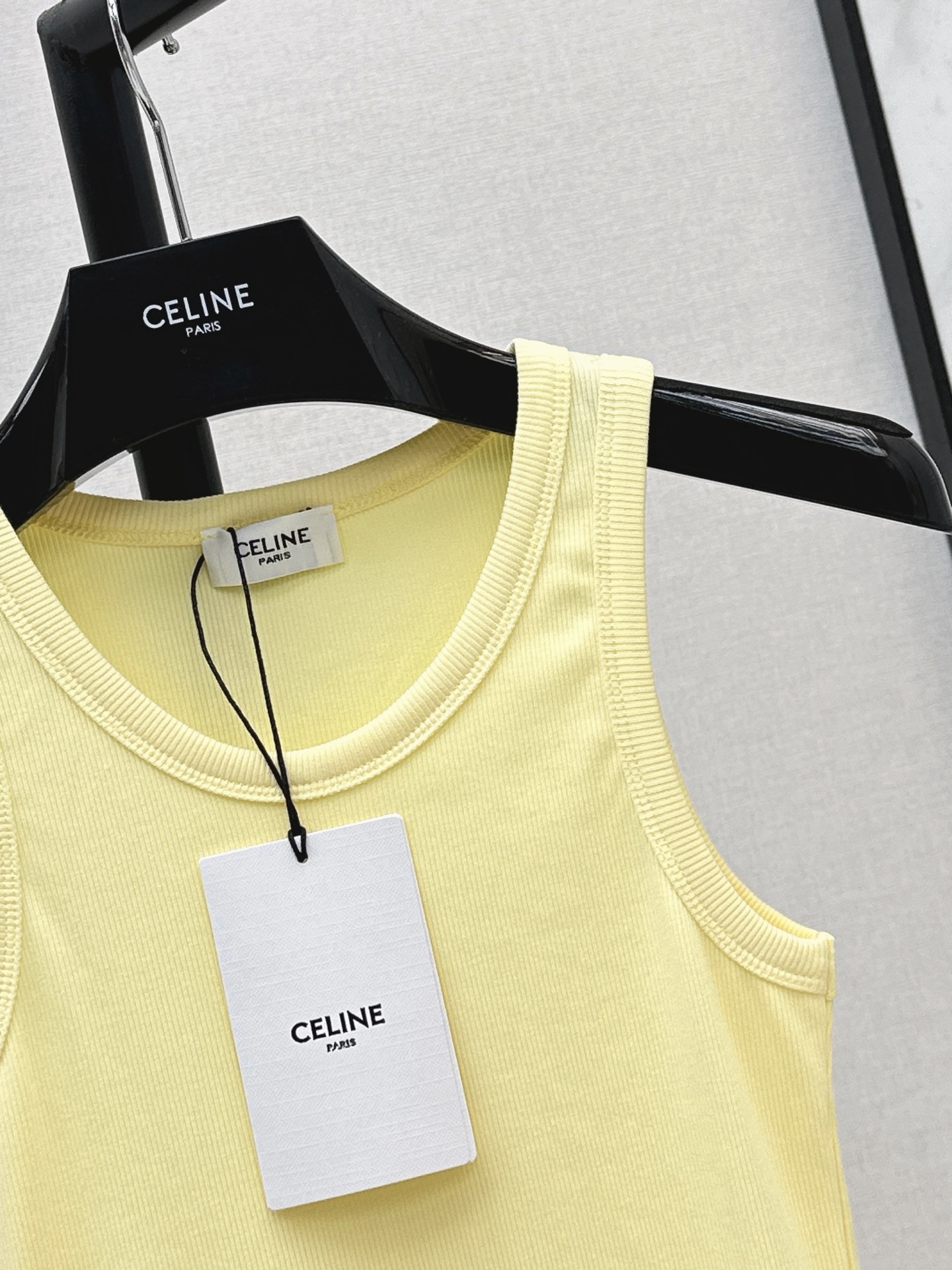 Celi 26ss rib knit vest