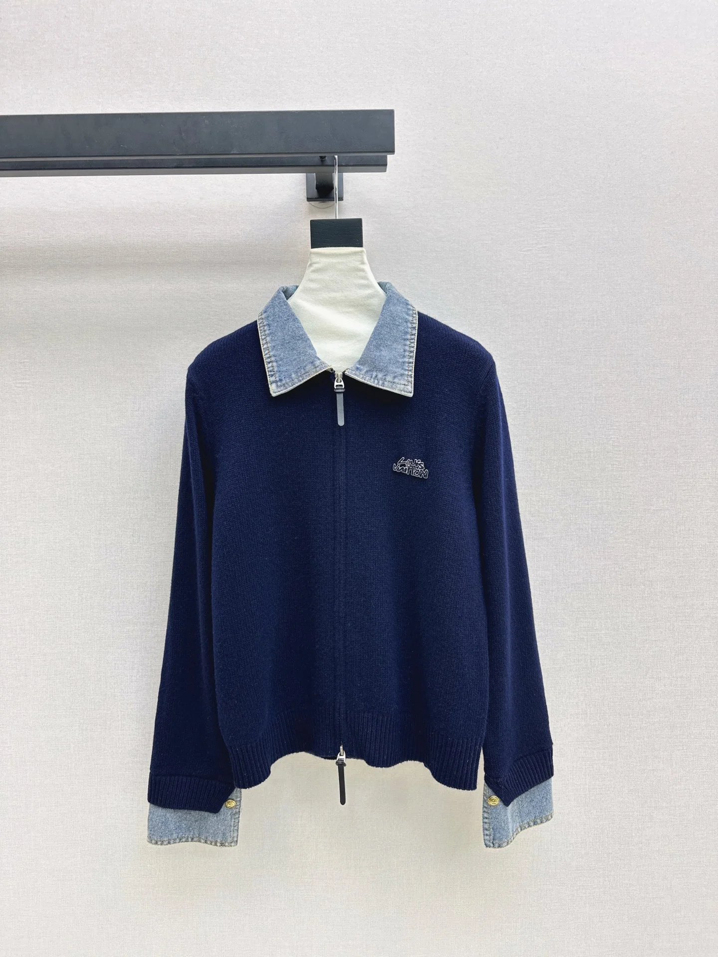 Loui 25fw polo cardigan