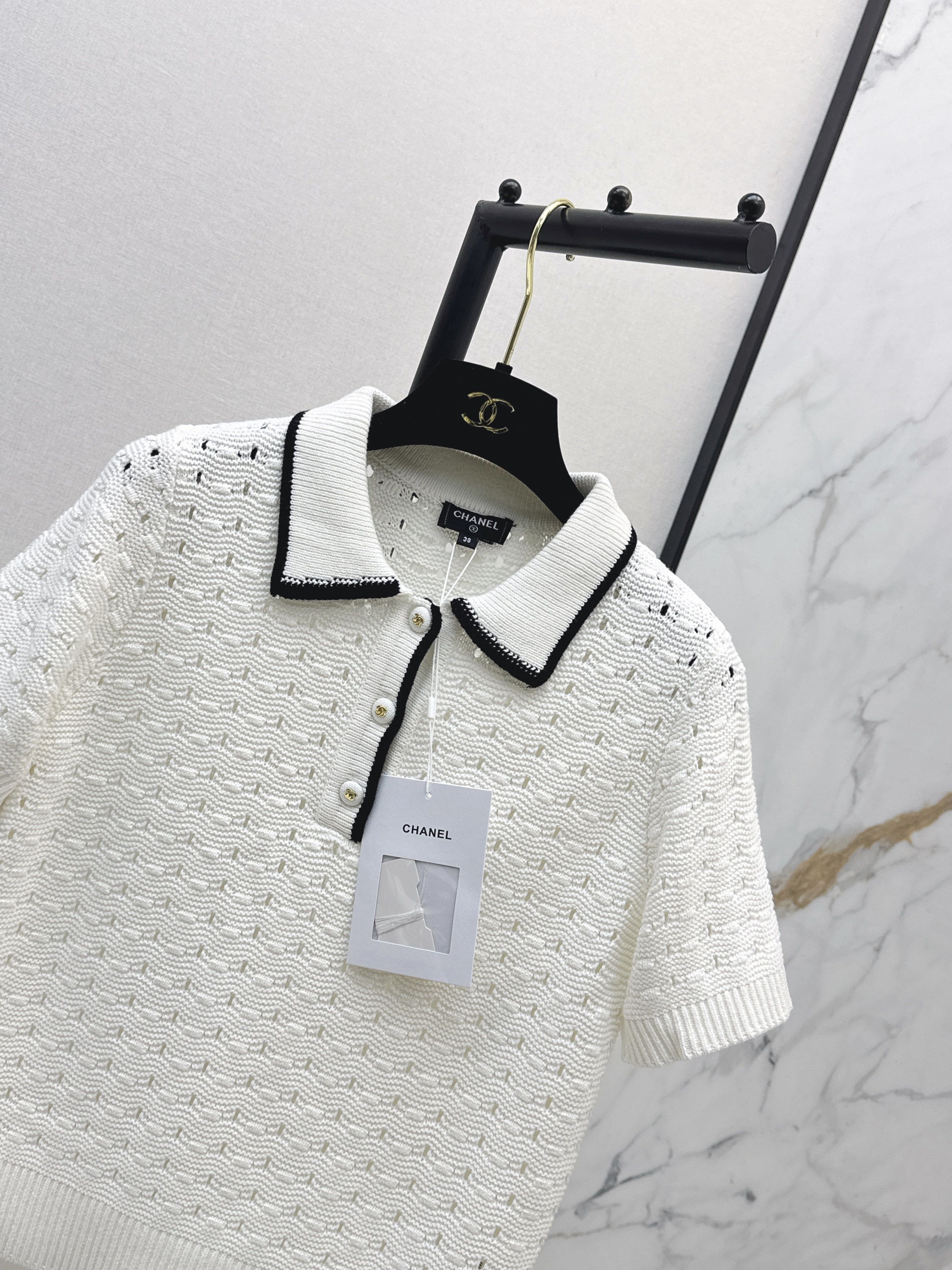 Chan 26ss White Contrast-Collar Knit Polo Top