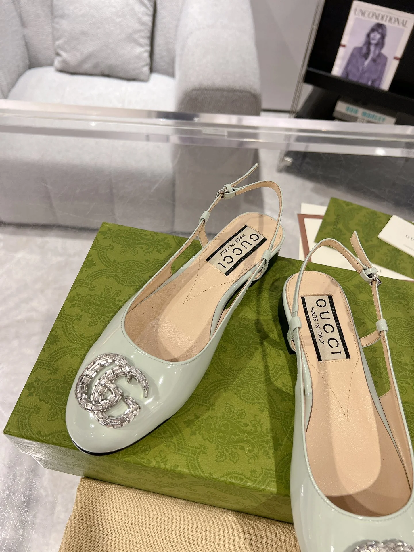 Gucc 25fw slingback flats with crystal diamond blingbling