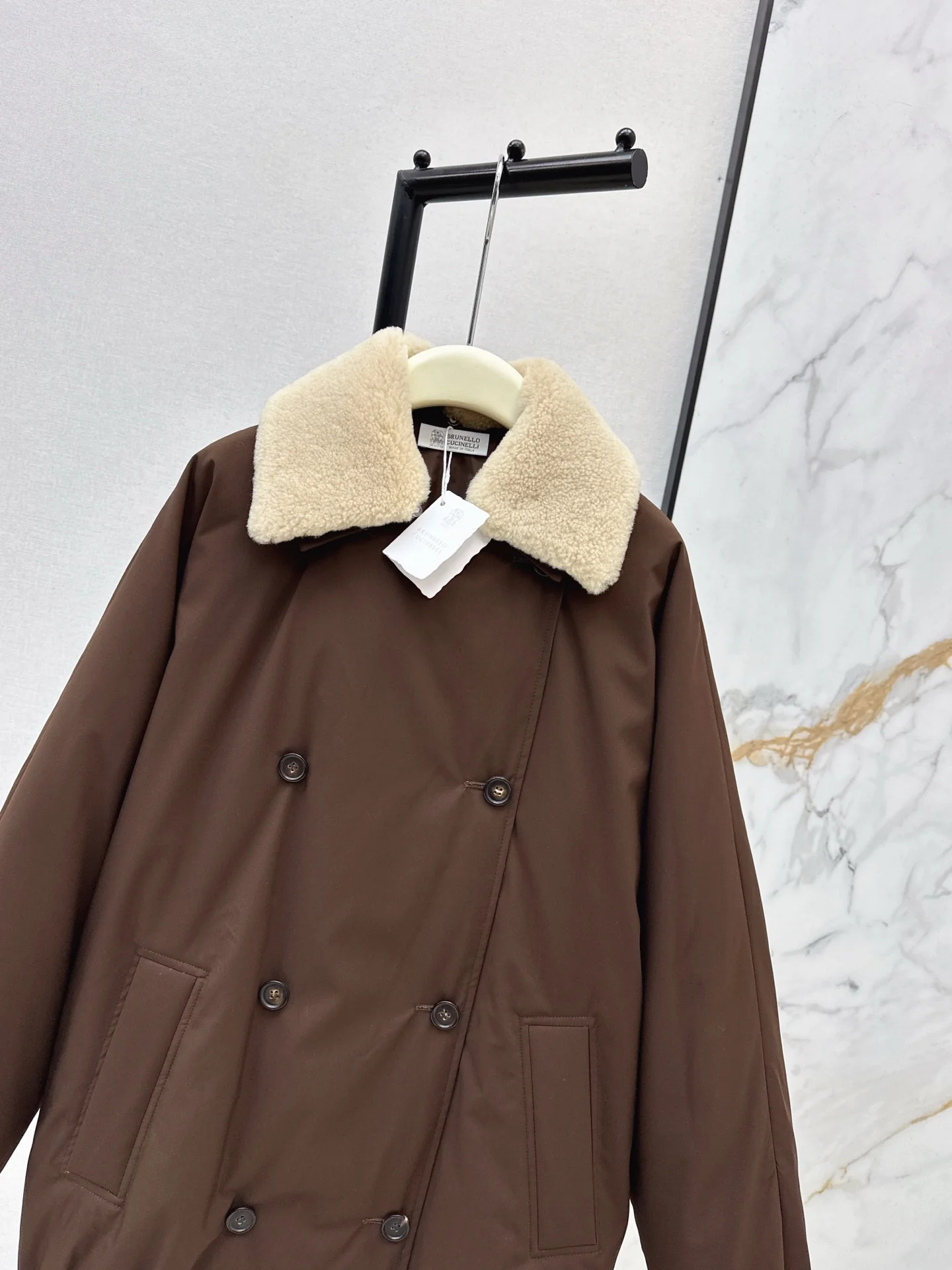 Brun 25fw down jacket