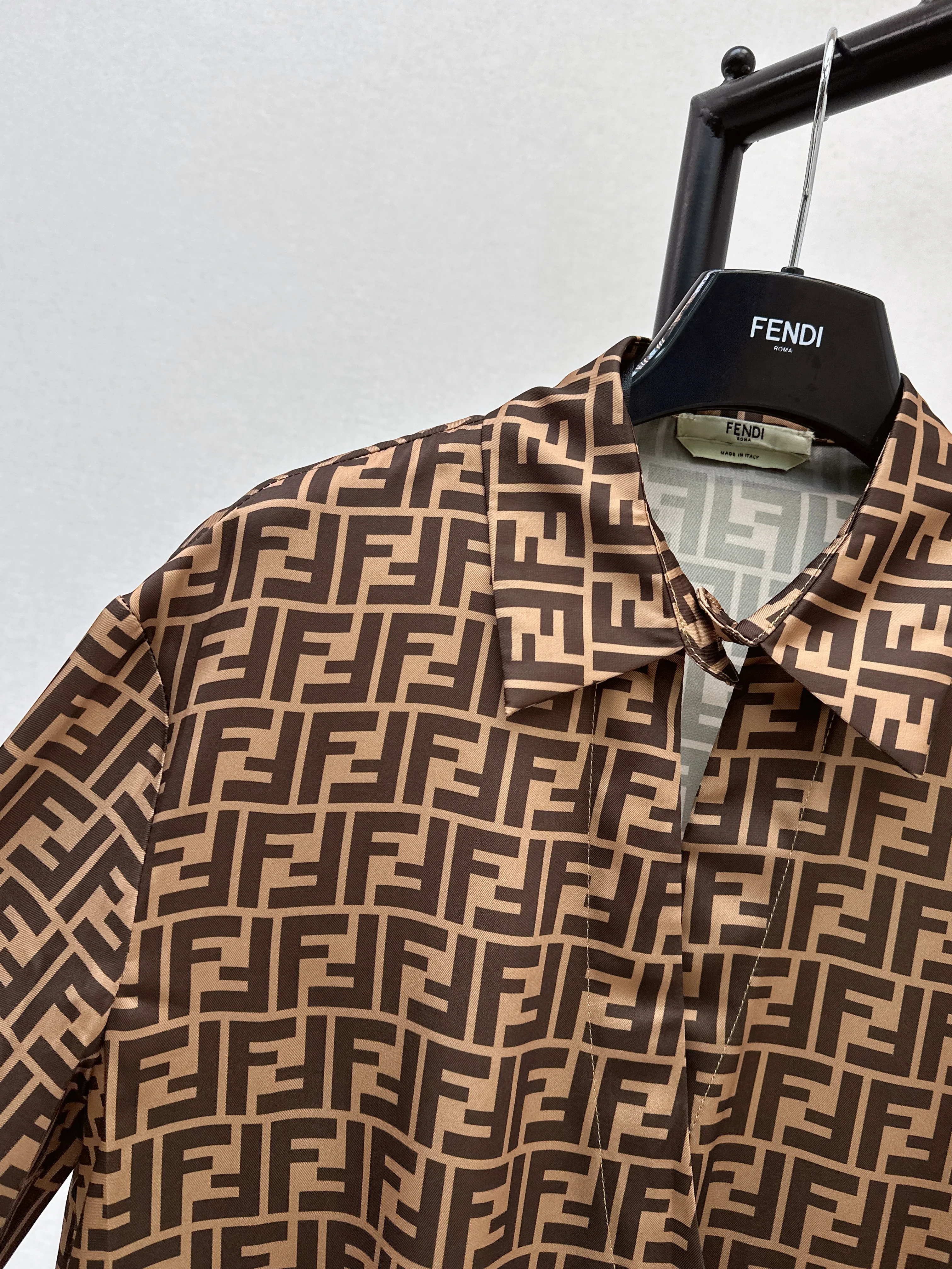 Fend 26ss silk shirts