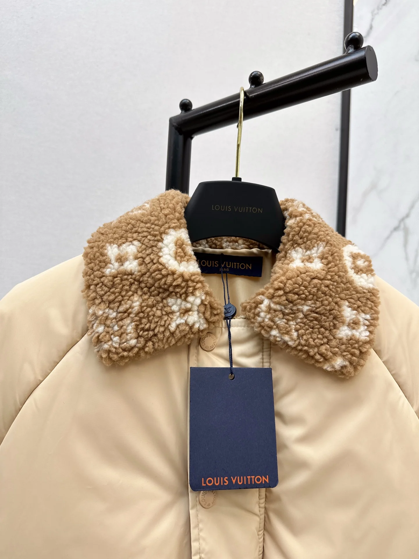 Louis 25fw padded jacket