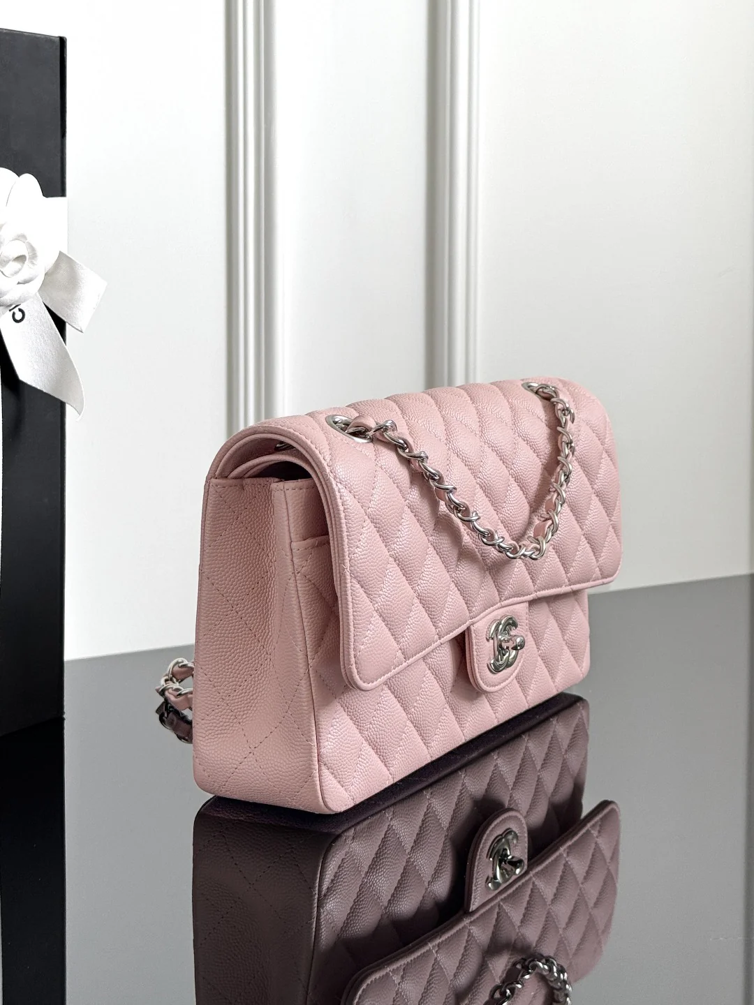 Chan cf25 chain shoulder bag