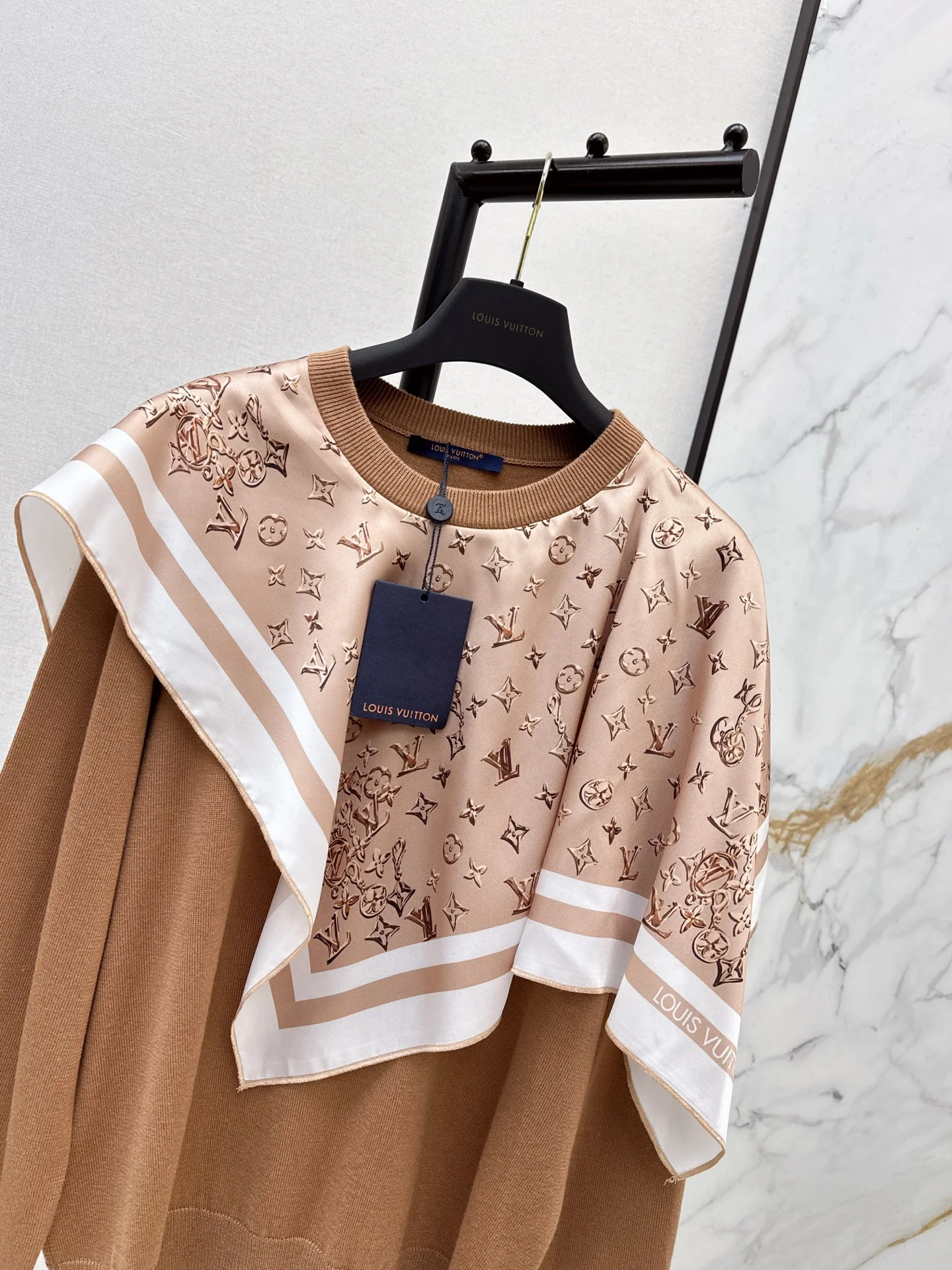 Louis 26ss 2in1 sweatshirt