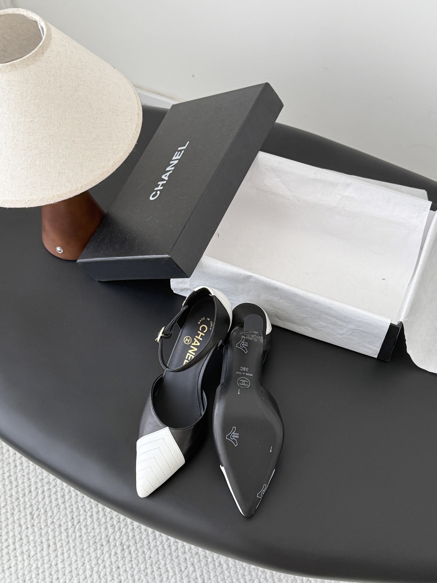 Chan 26P kitten heel sandals