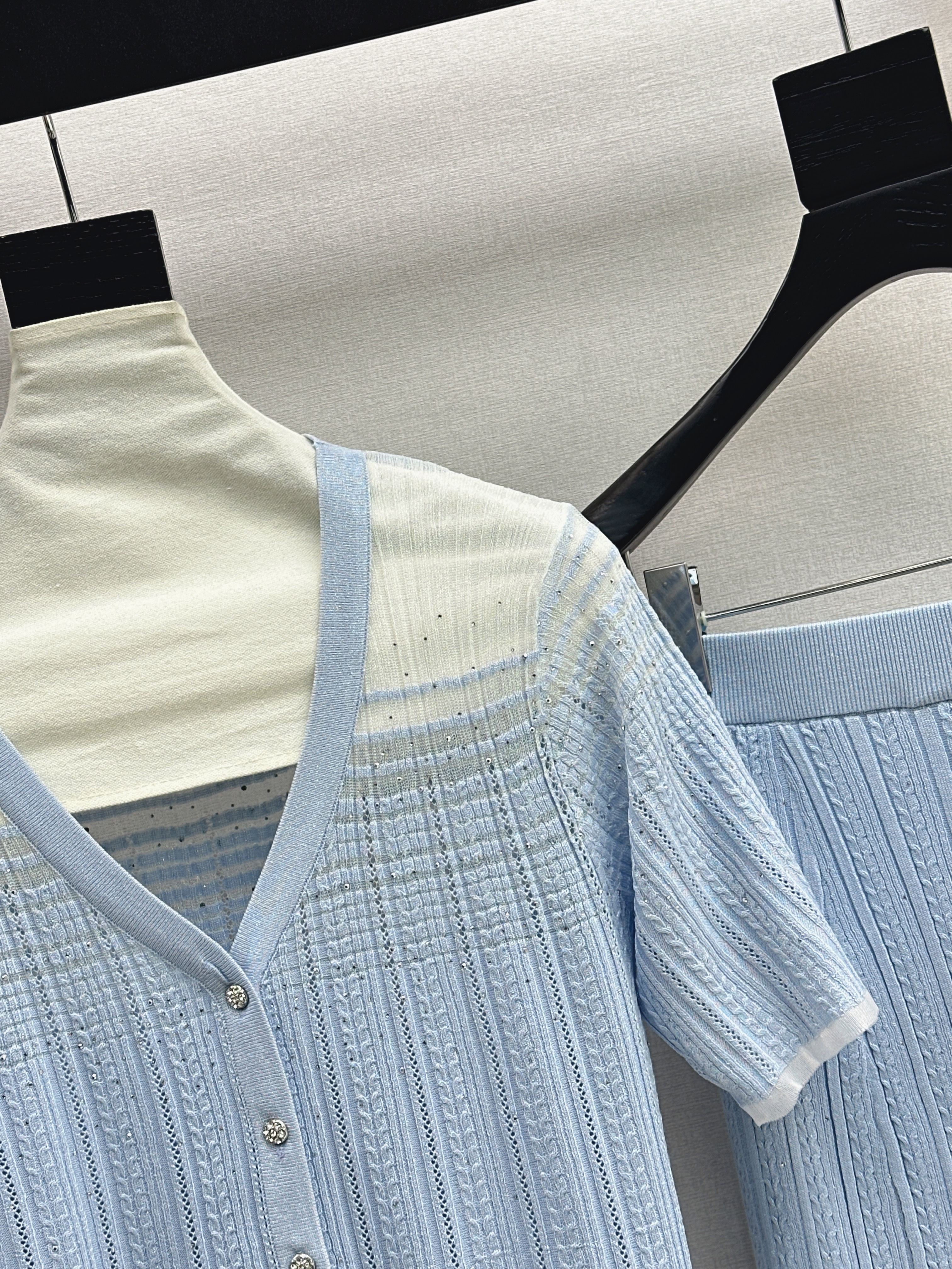 Chan 26ss knit cardigan skirt set