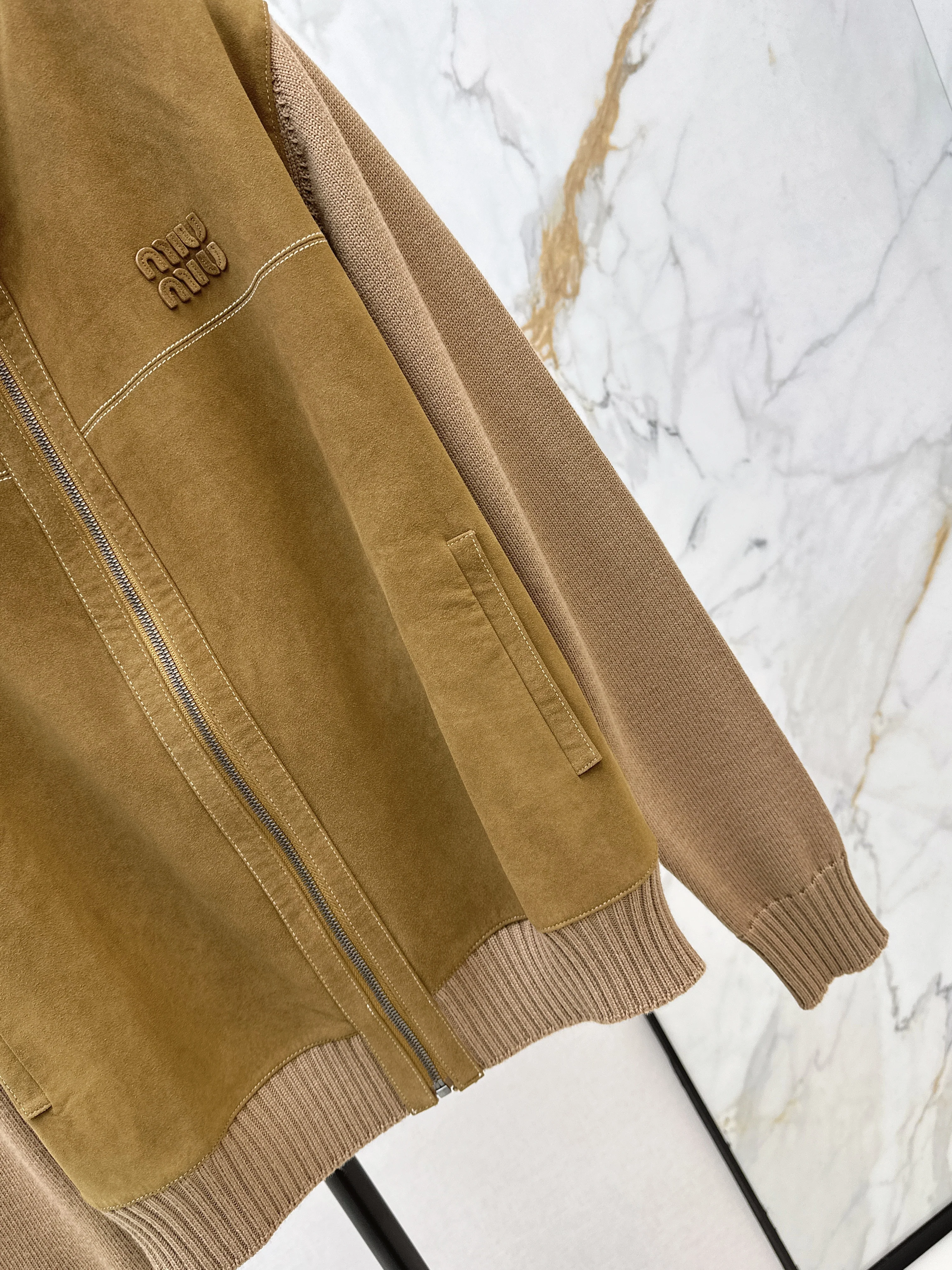 Miu 26ss wool contact sheepskin zipper cardigan