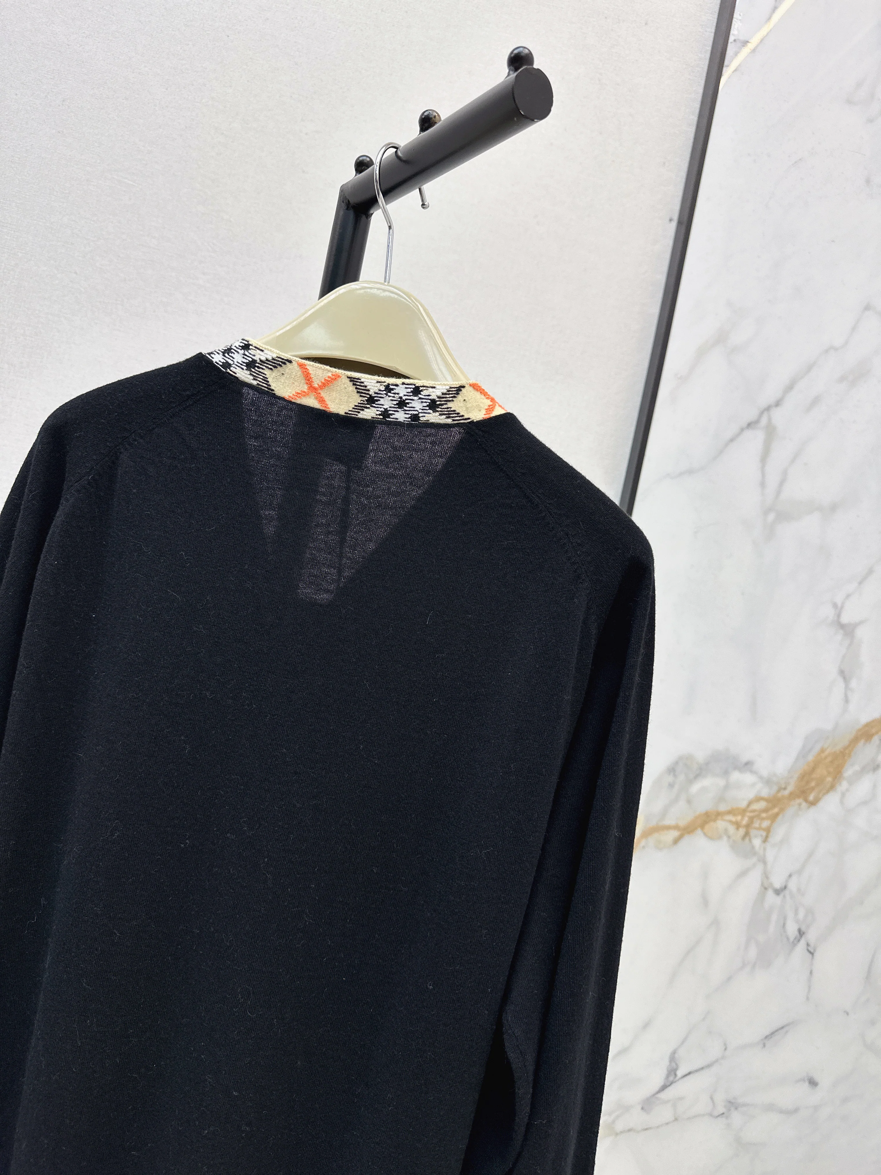 Burb 26ss knit cardigan