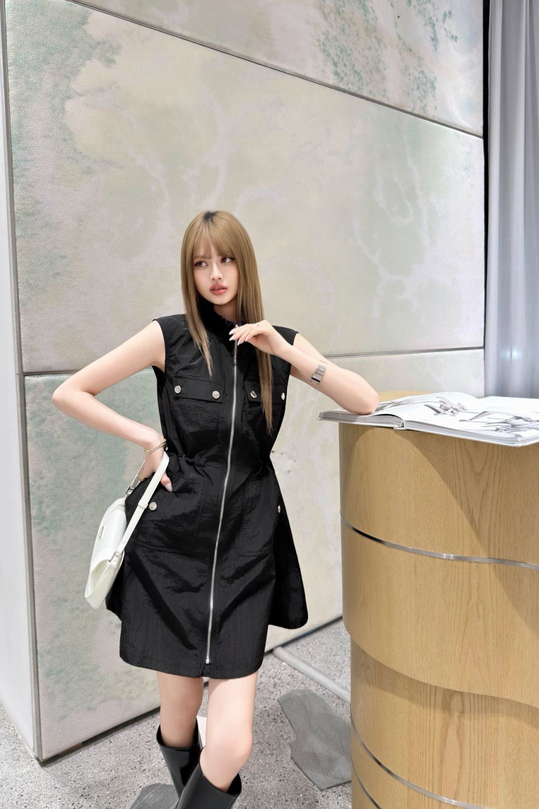 Pra 26ss drawstring sleeveless dress