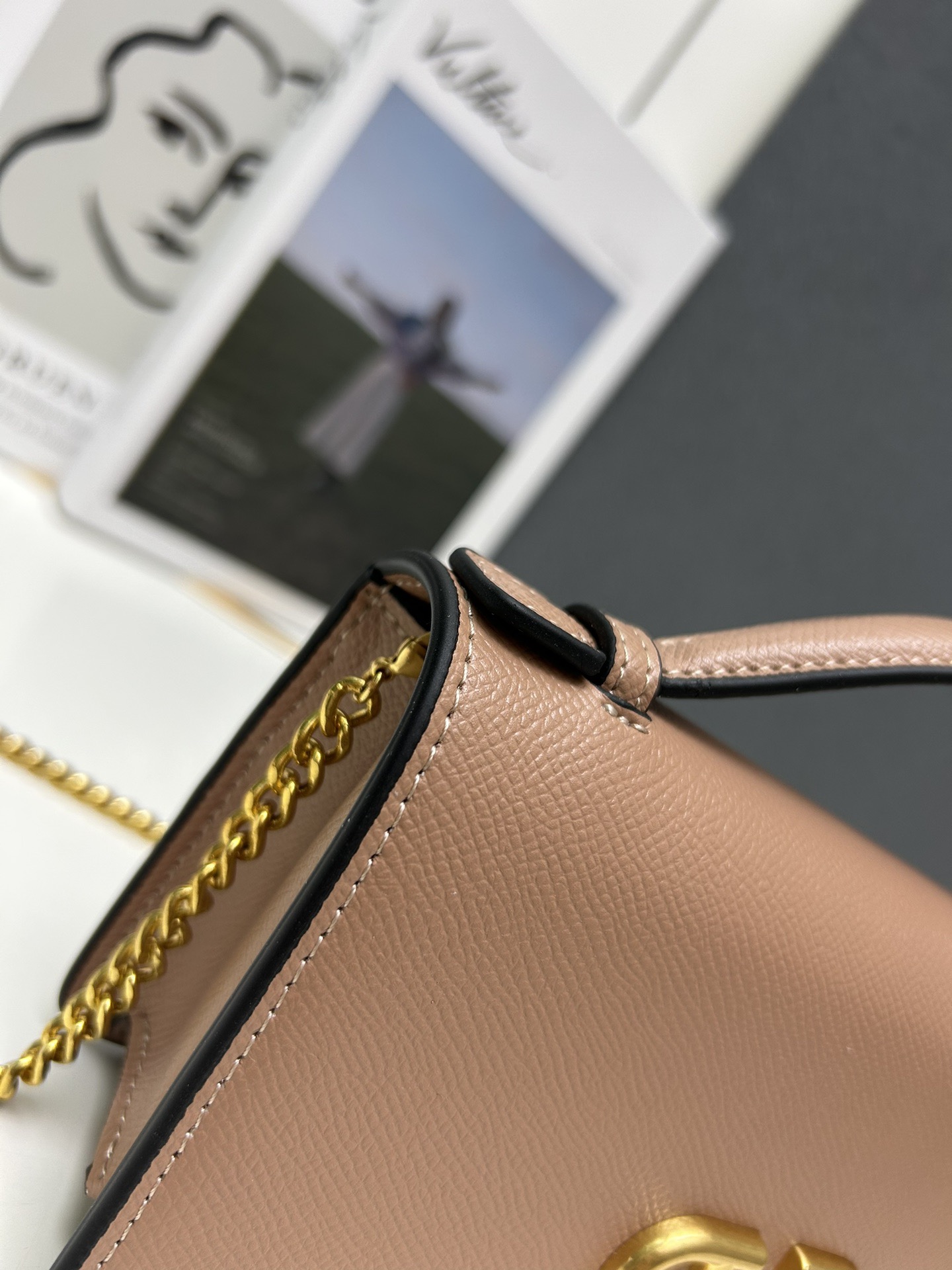 Valenti 26ss garavani vring bag