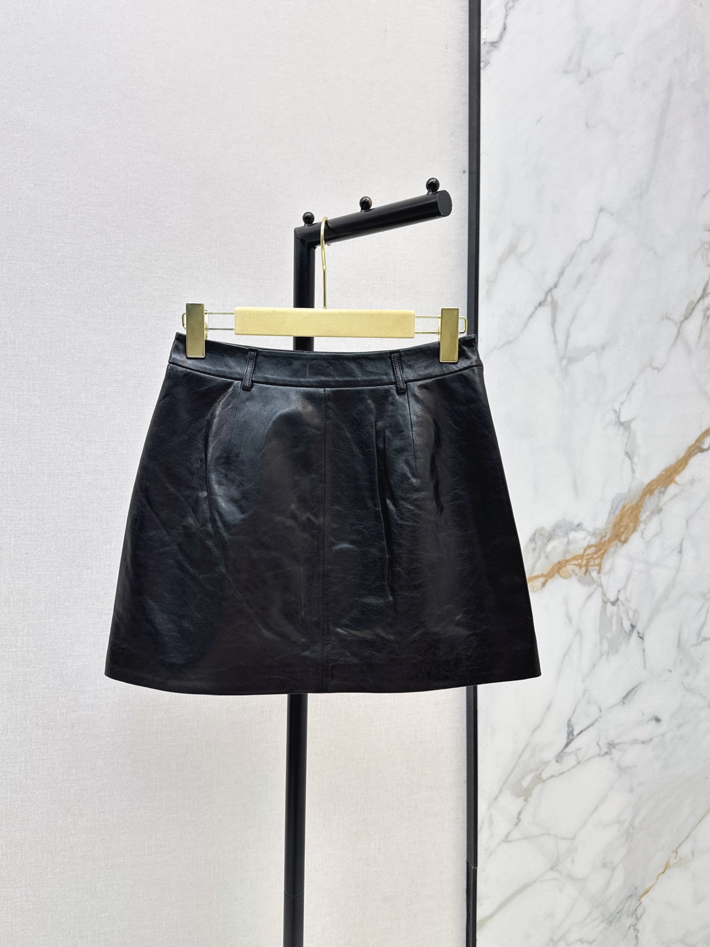 Miu 26ss leather skirt