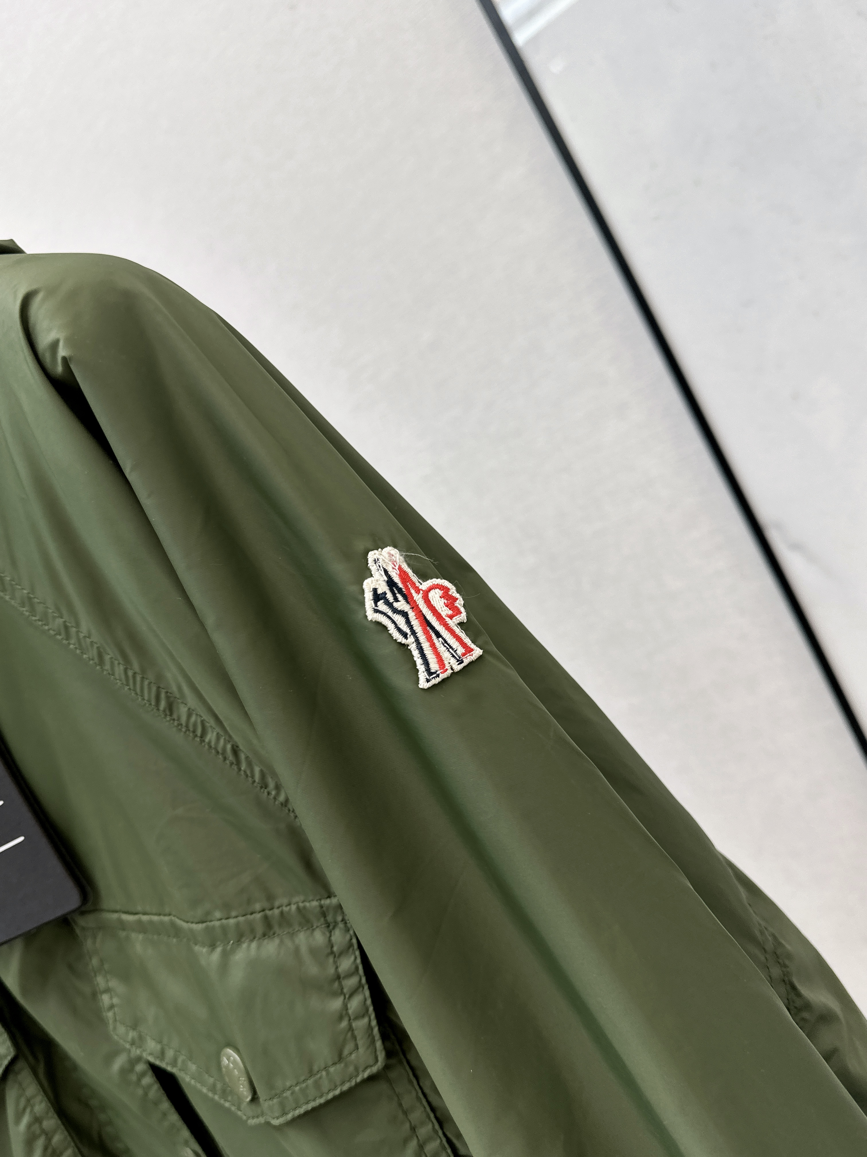 Monc 26ss trench coat