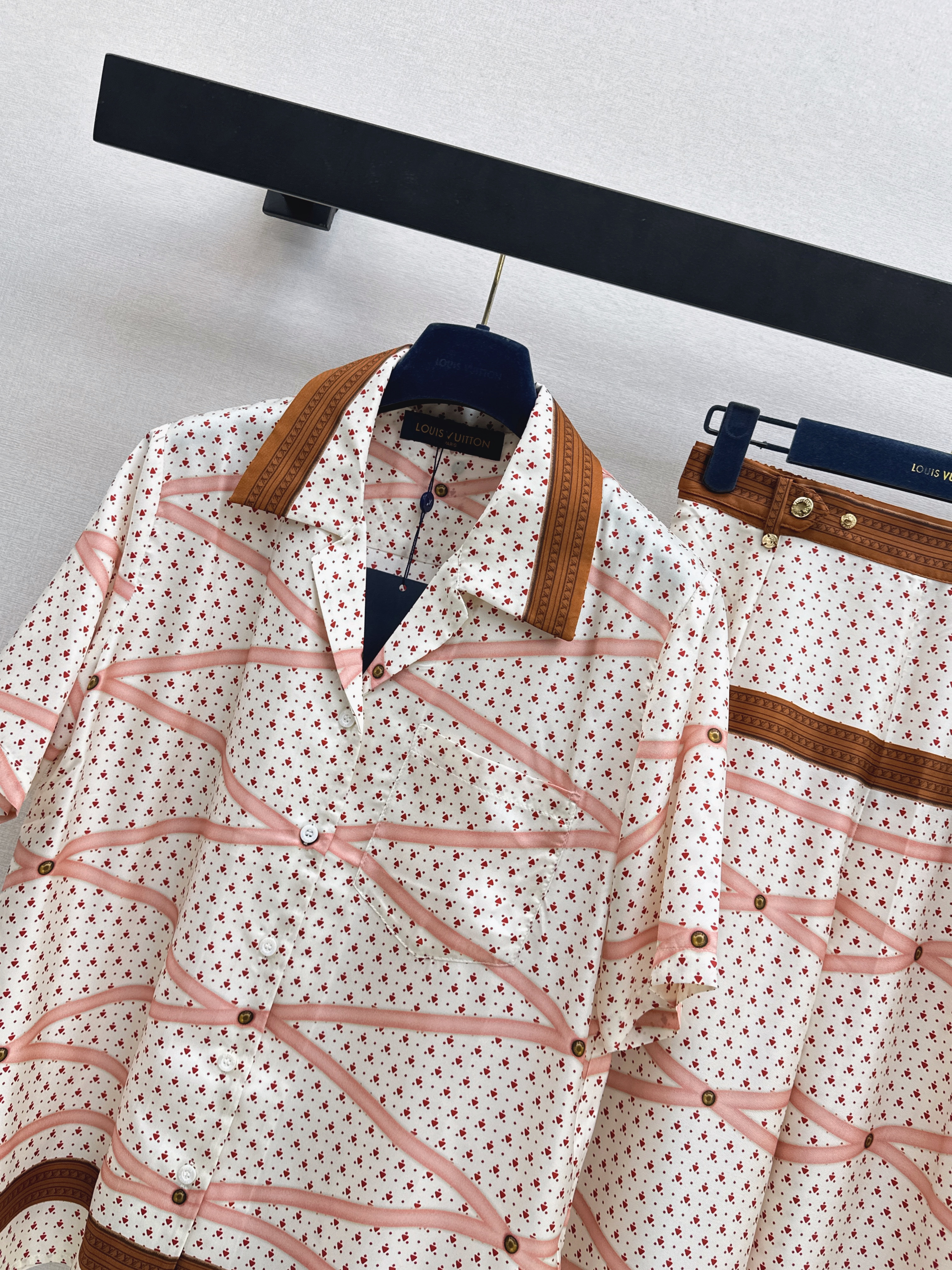 Loui 26ss print silk outfit sets