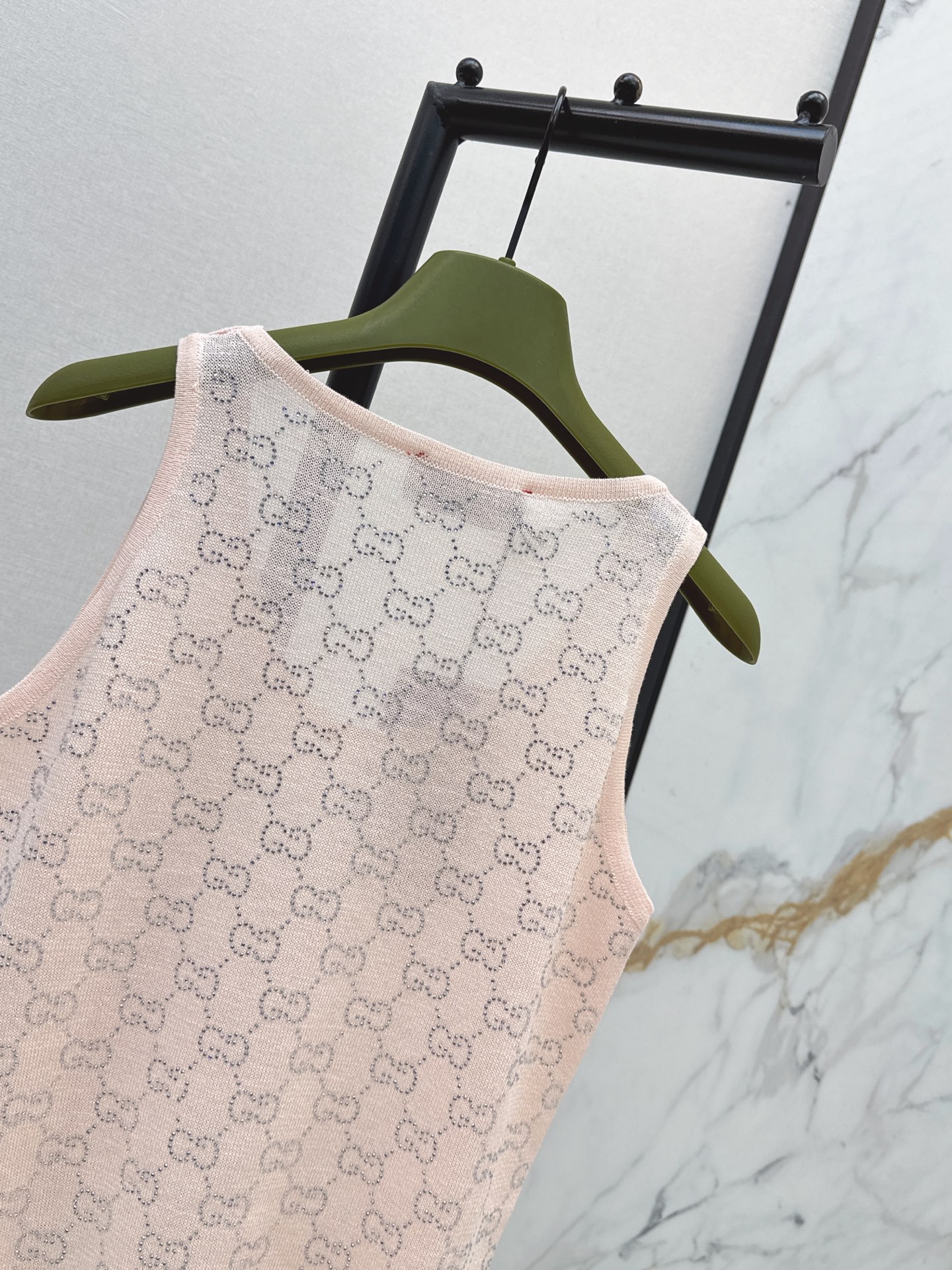 Guc 26ss rhinestone knit vest