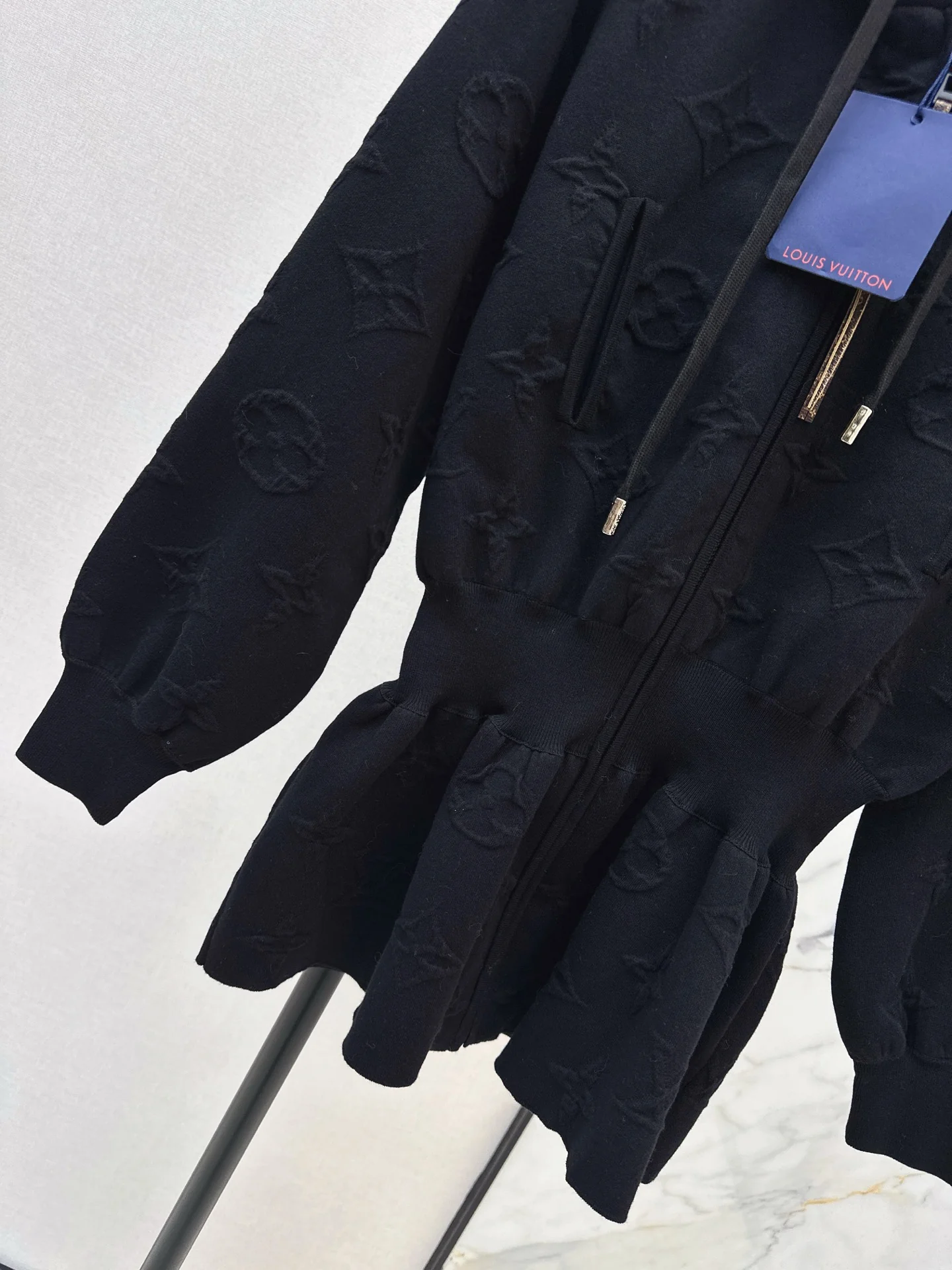 Louis 25fw hooded jacket