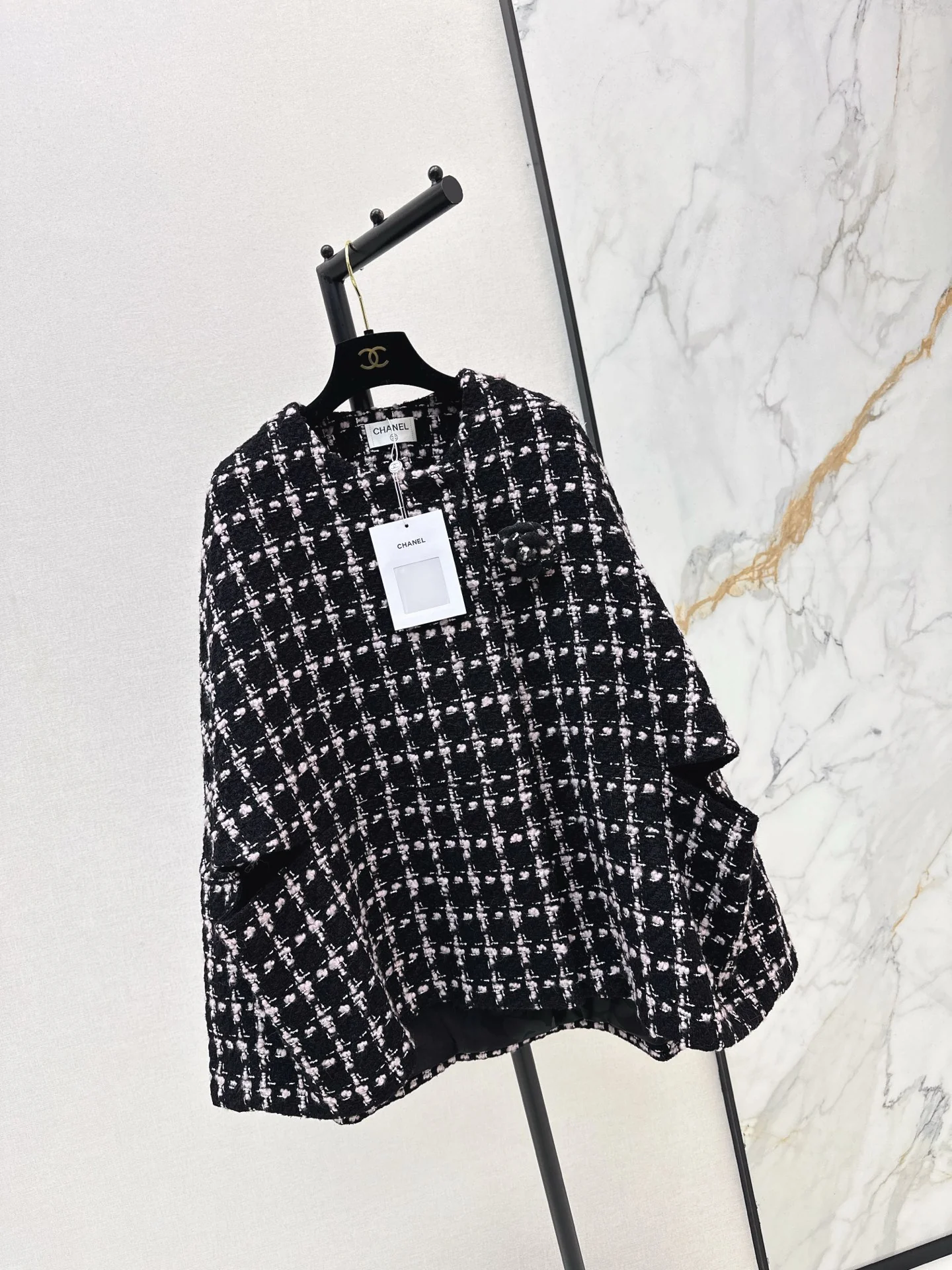 Chan 25fw check cape coat