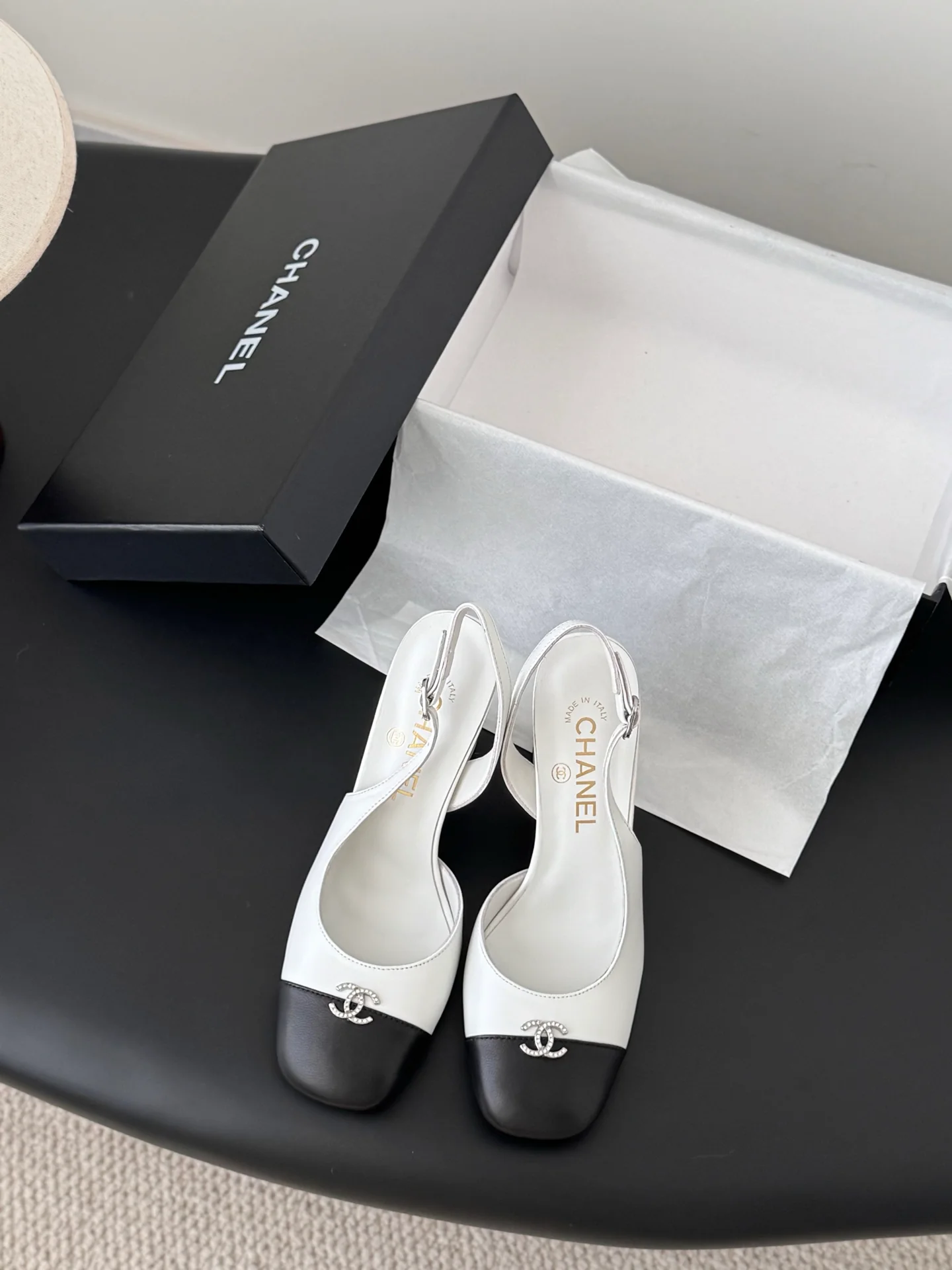 Chan 25fw slingback mary jane chunky heels