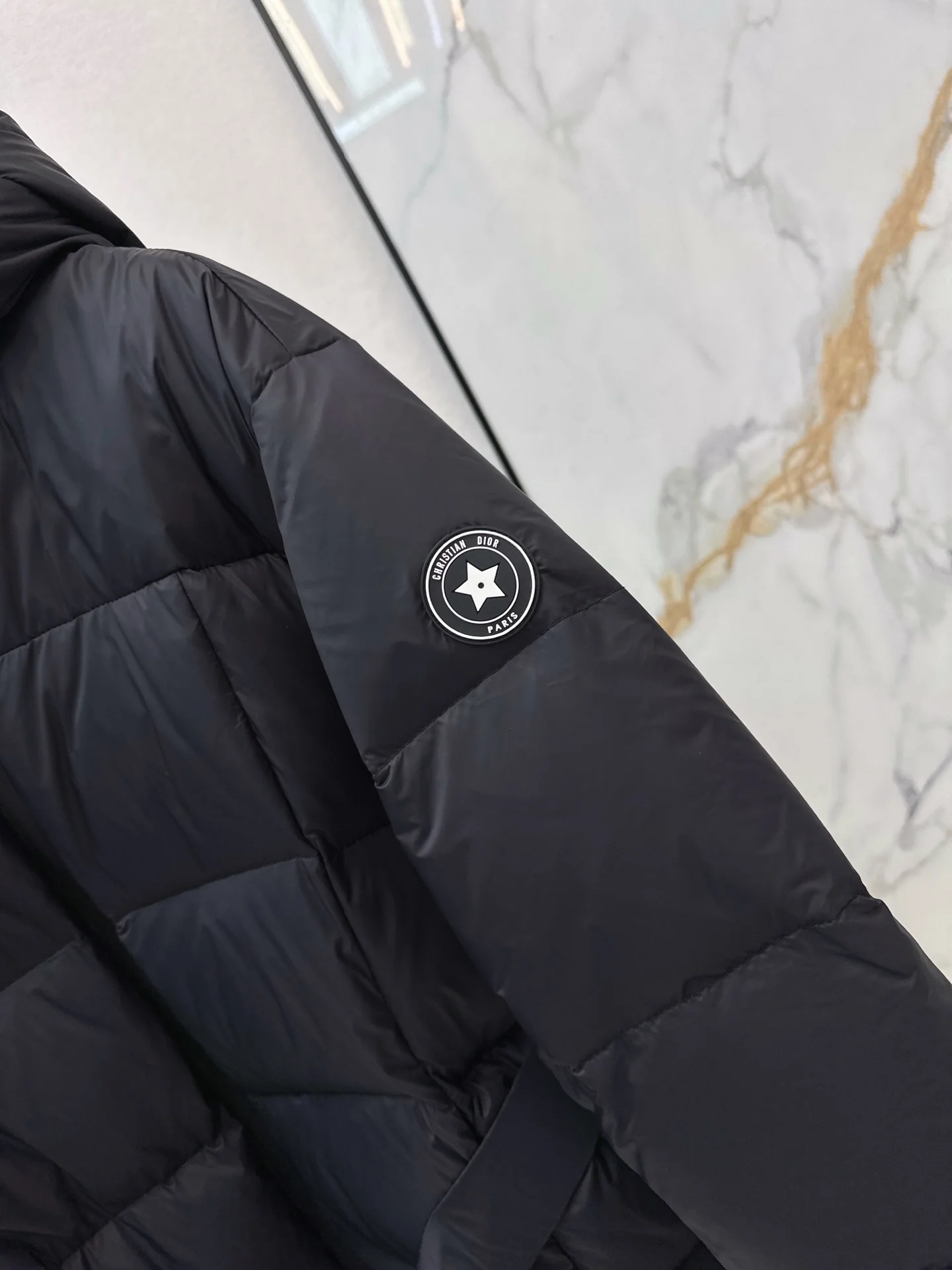 CD 25fw down jacket