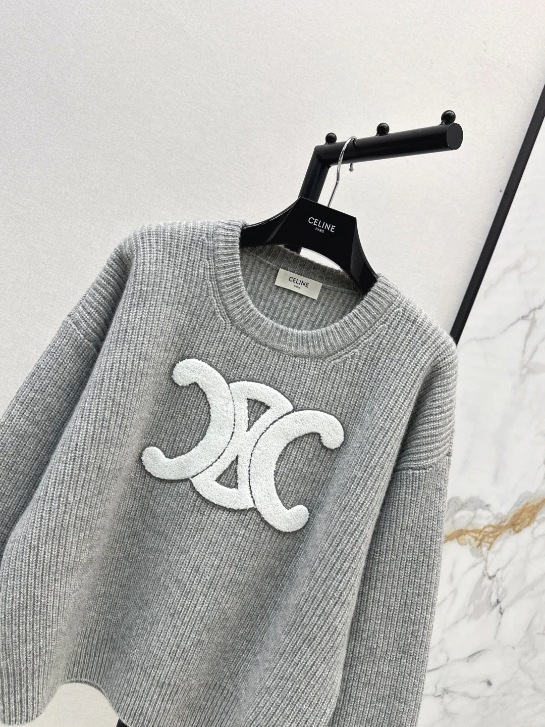 Celi 25fw embroidered sweater