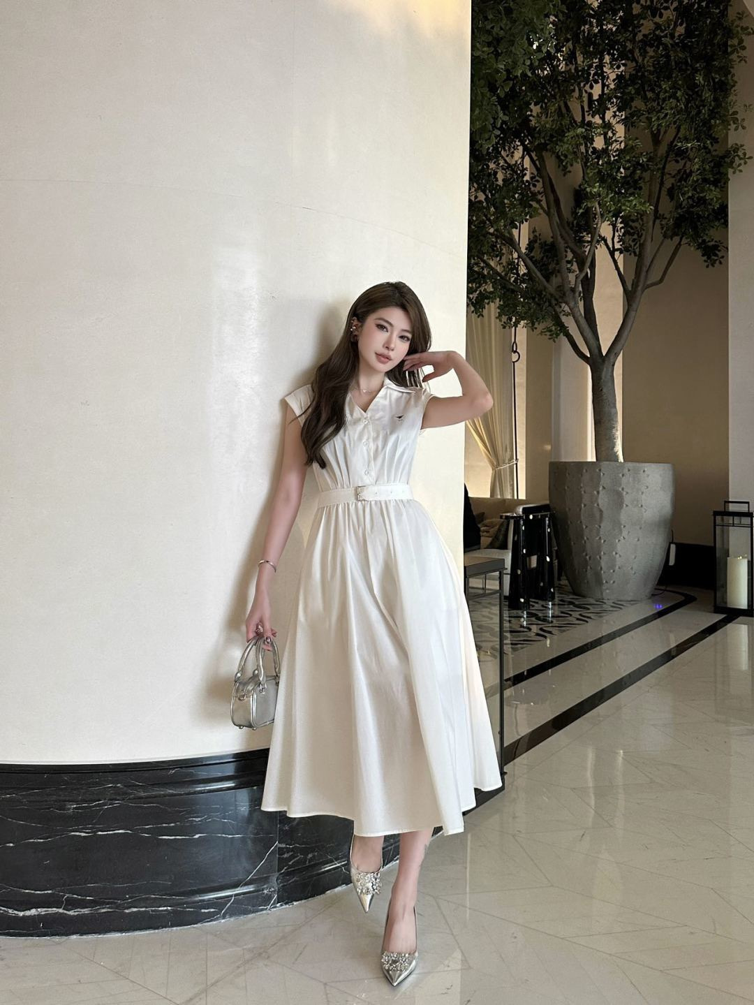 CD 26ss bee embroidery dress