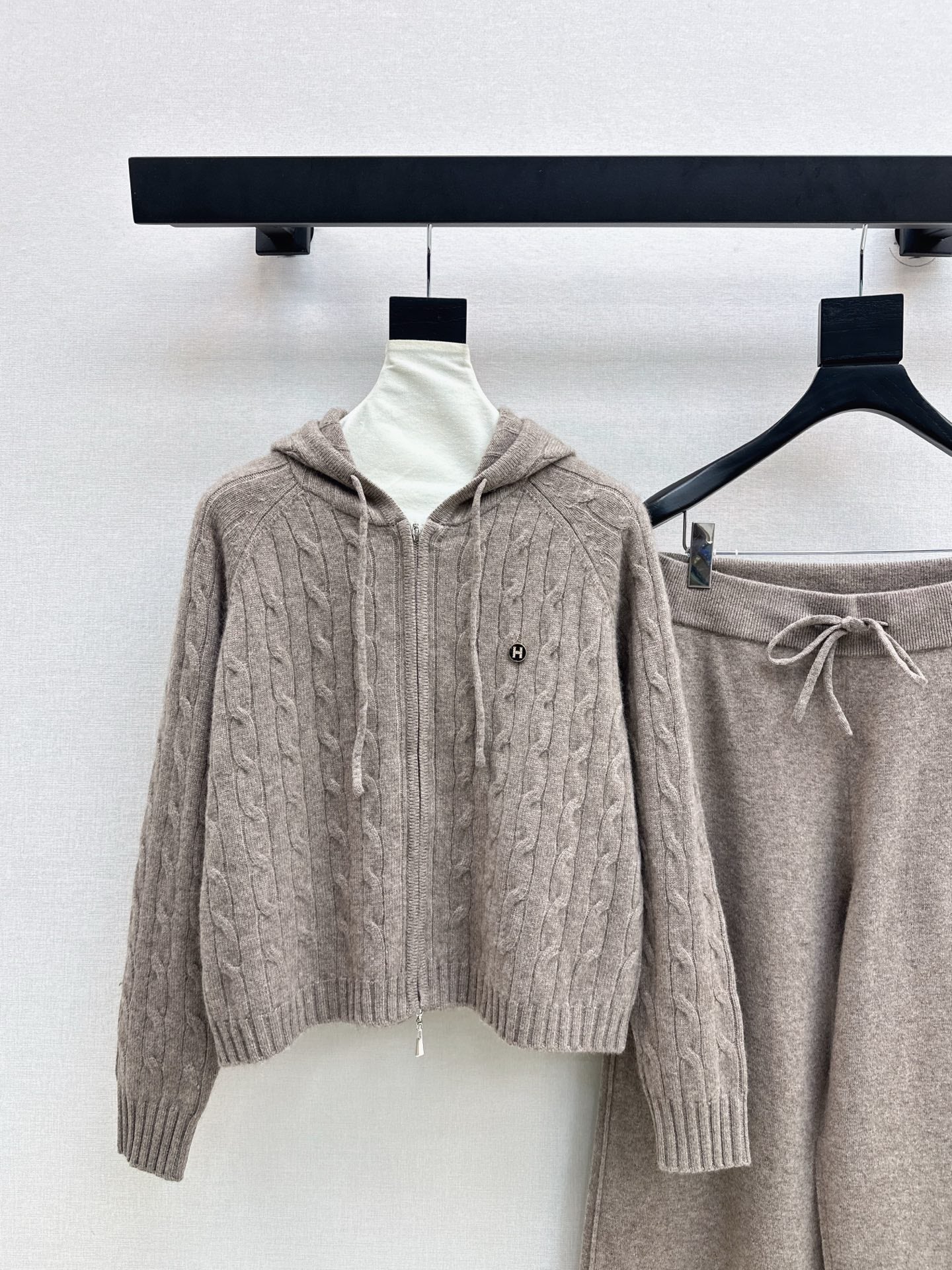 Herm 26ss wool outfit sets