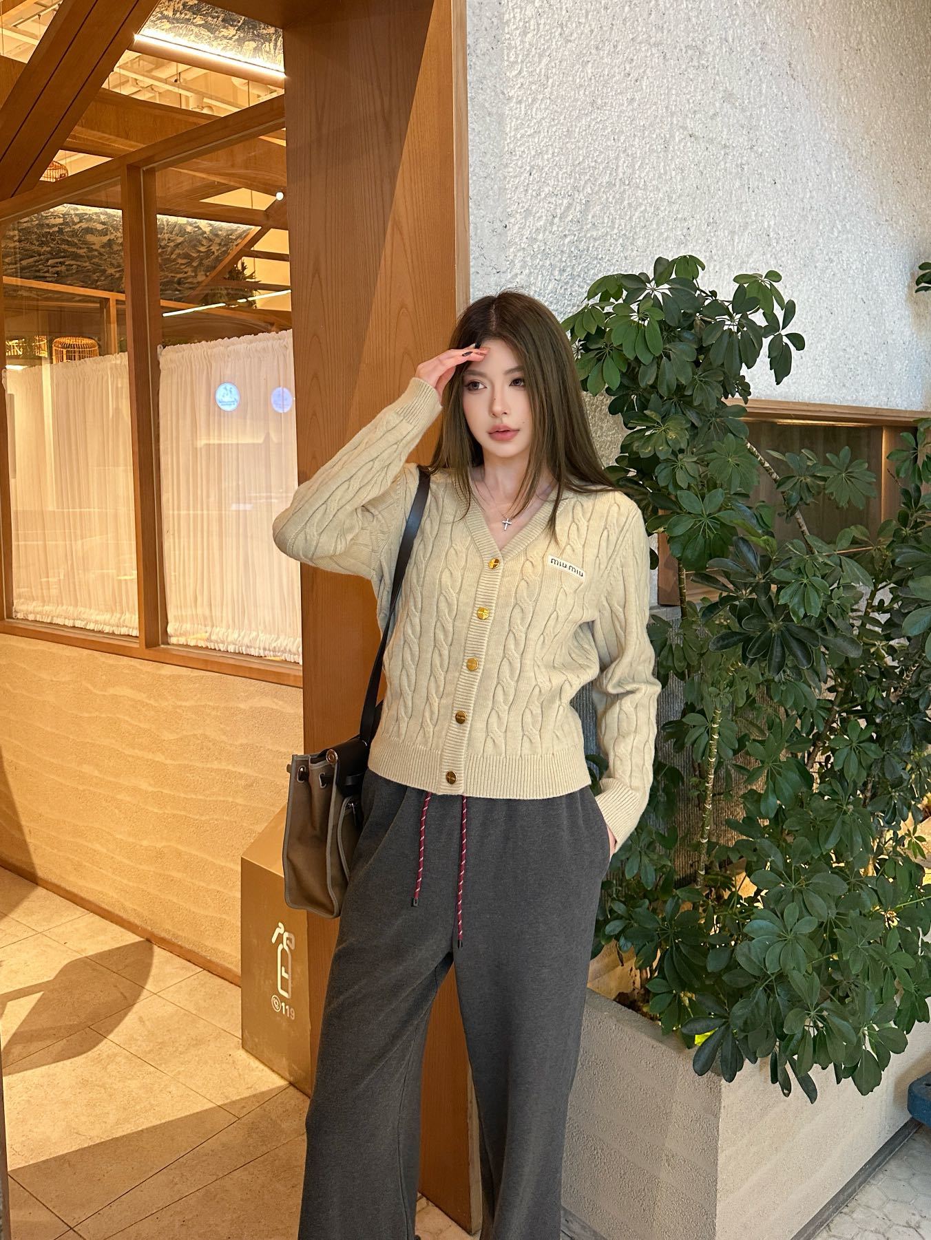 Miu 25fw cable knit cardigan