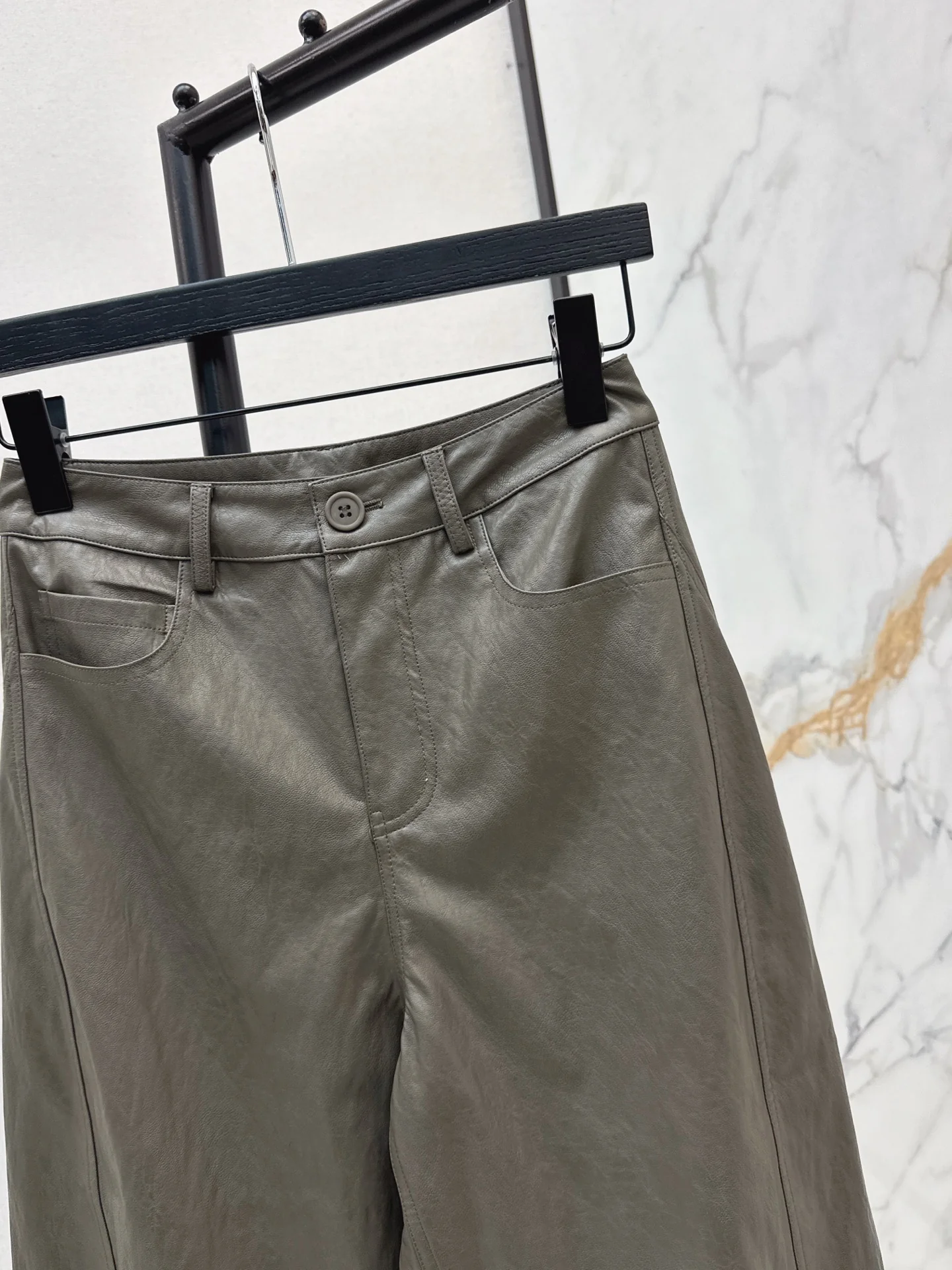 Row 25fw leather pants