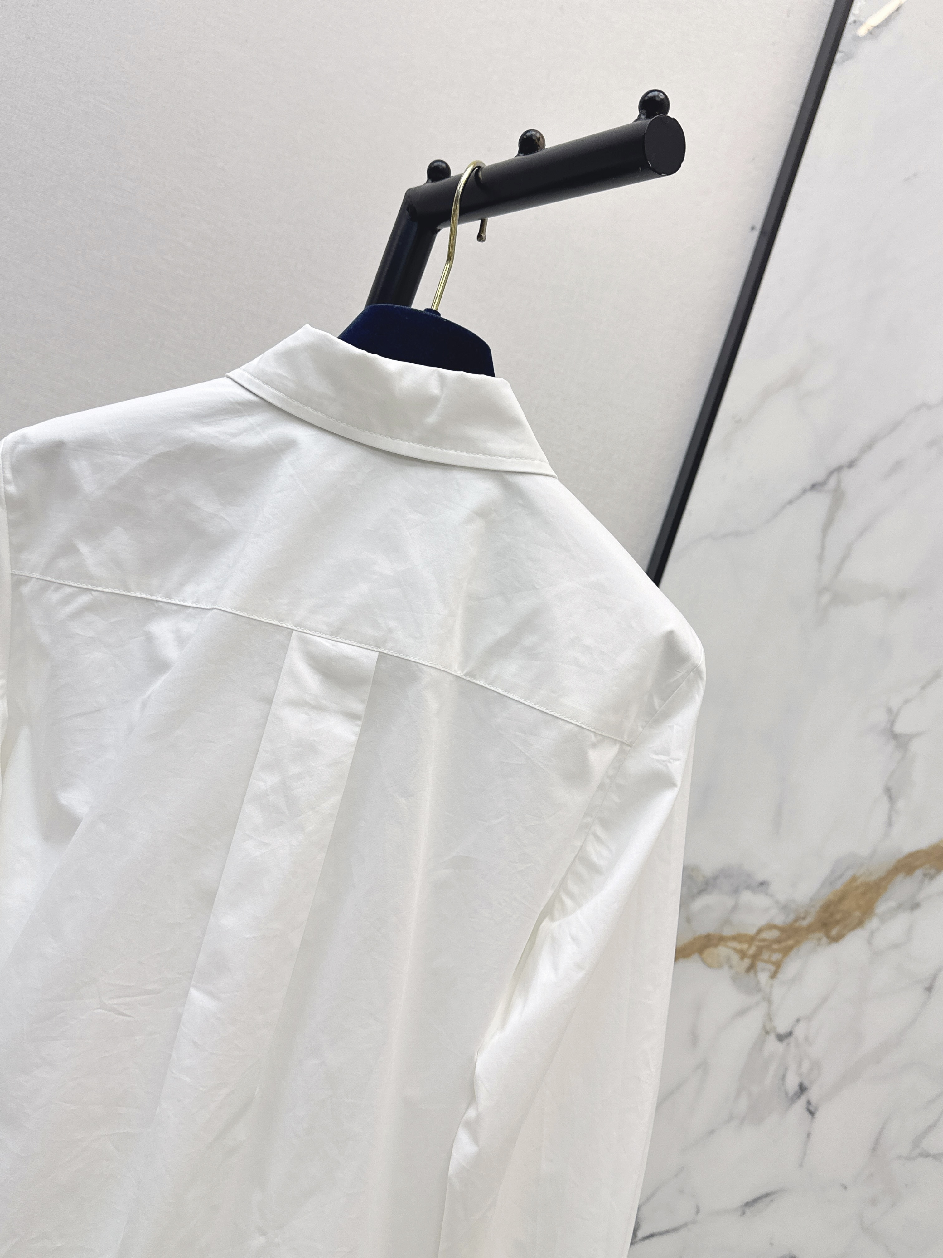 Loui 26ss side-tie shirt