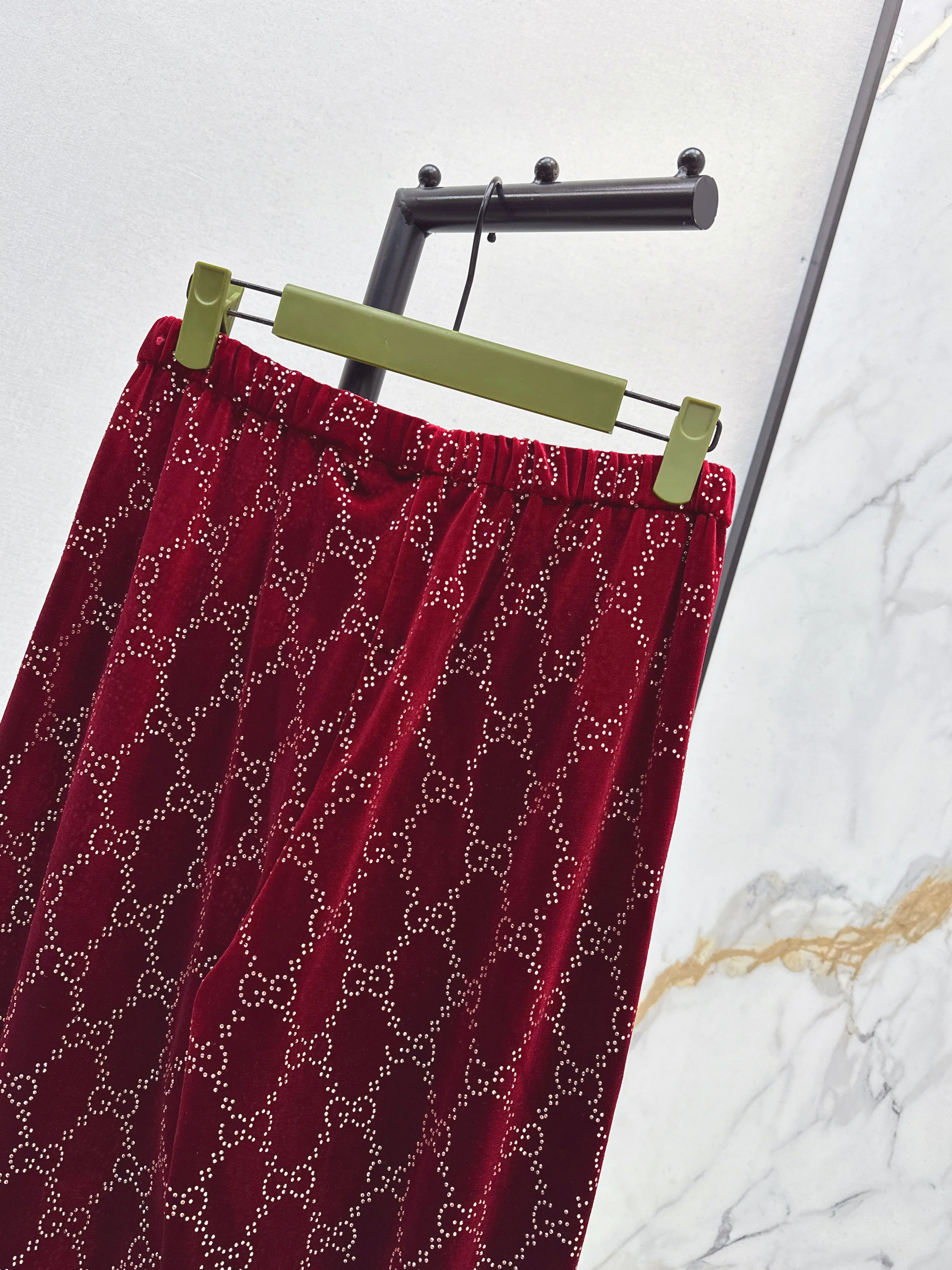 Gucc 26ss rhinestone suit pants