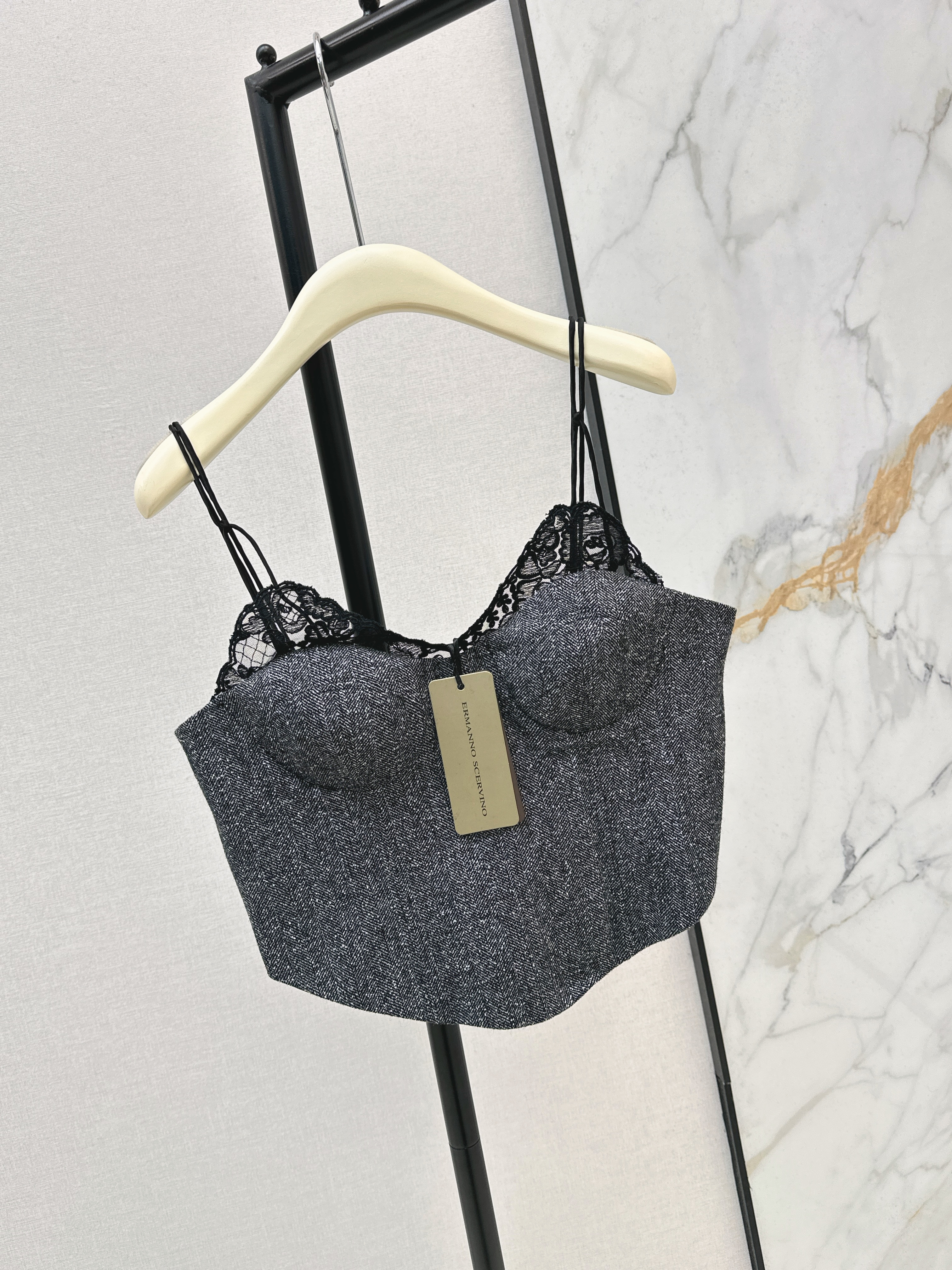 ES 26ss lace tube top