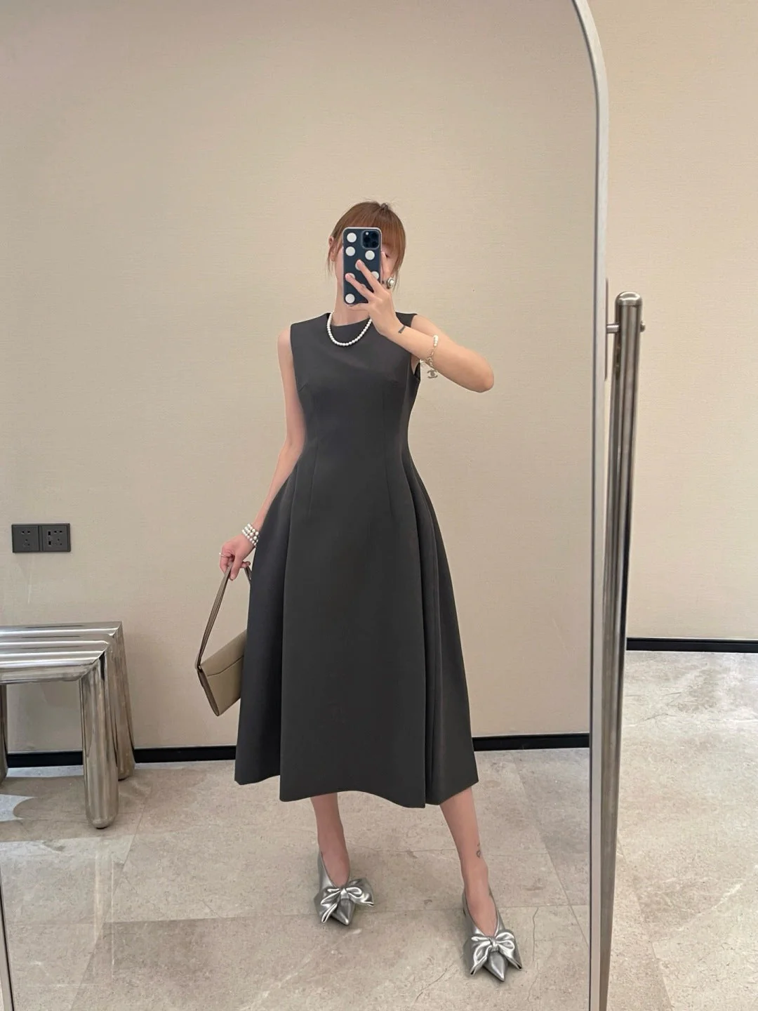 CD 25fw sleeveless dress