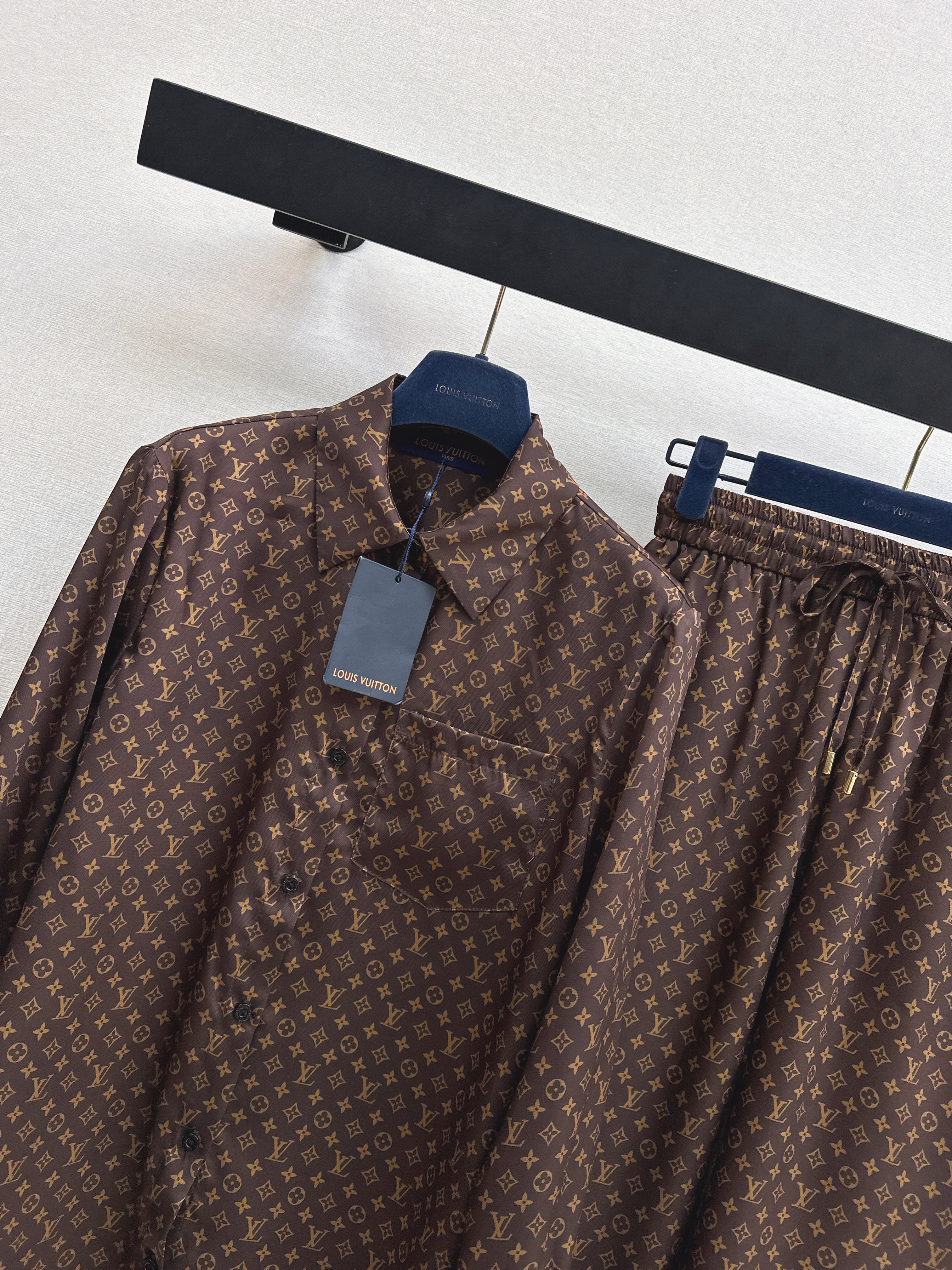 Loui 26ss print shirt pants  set