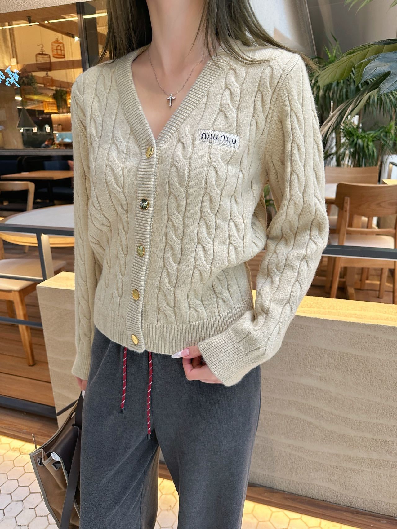 Miu 25fw cable knit cardigan