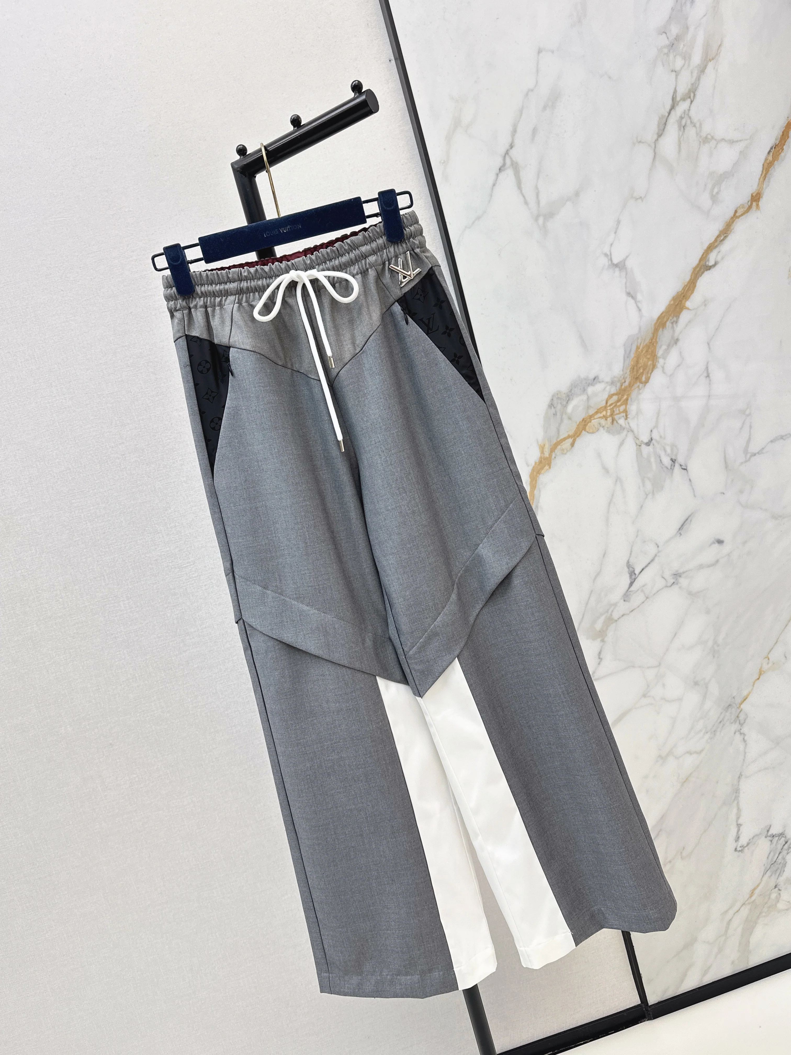 Louis 26ss contact pants