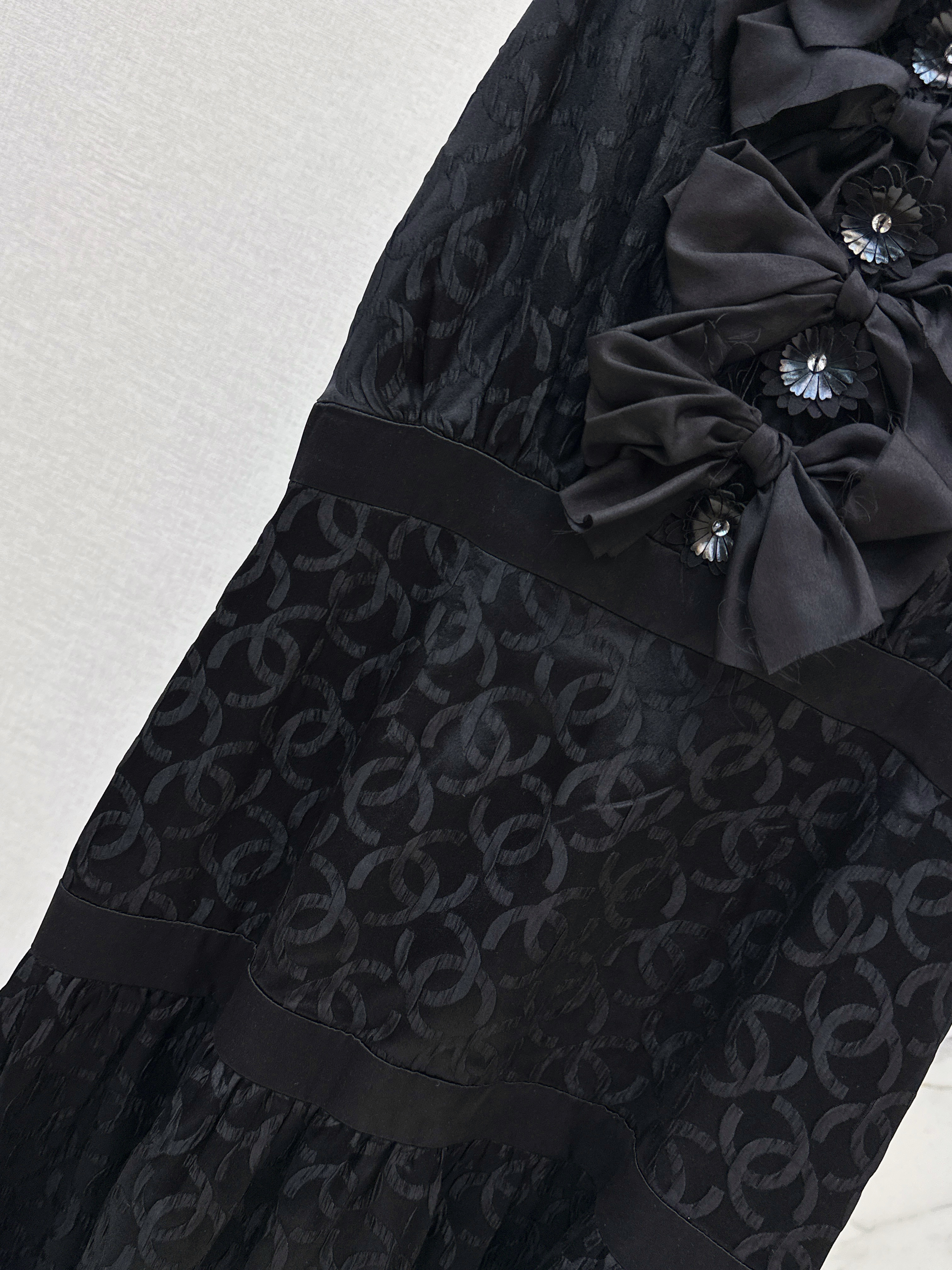 Chan 26ss bow silk jacquard dress