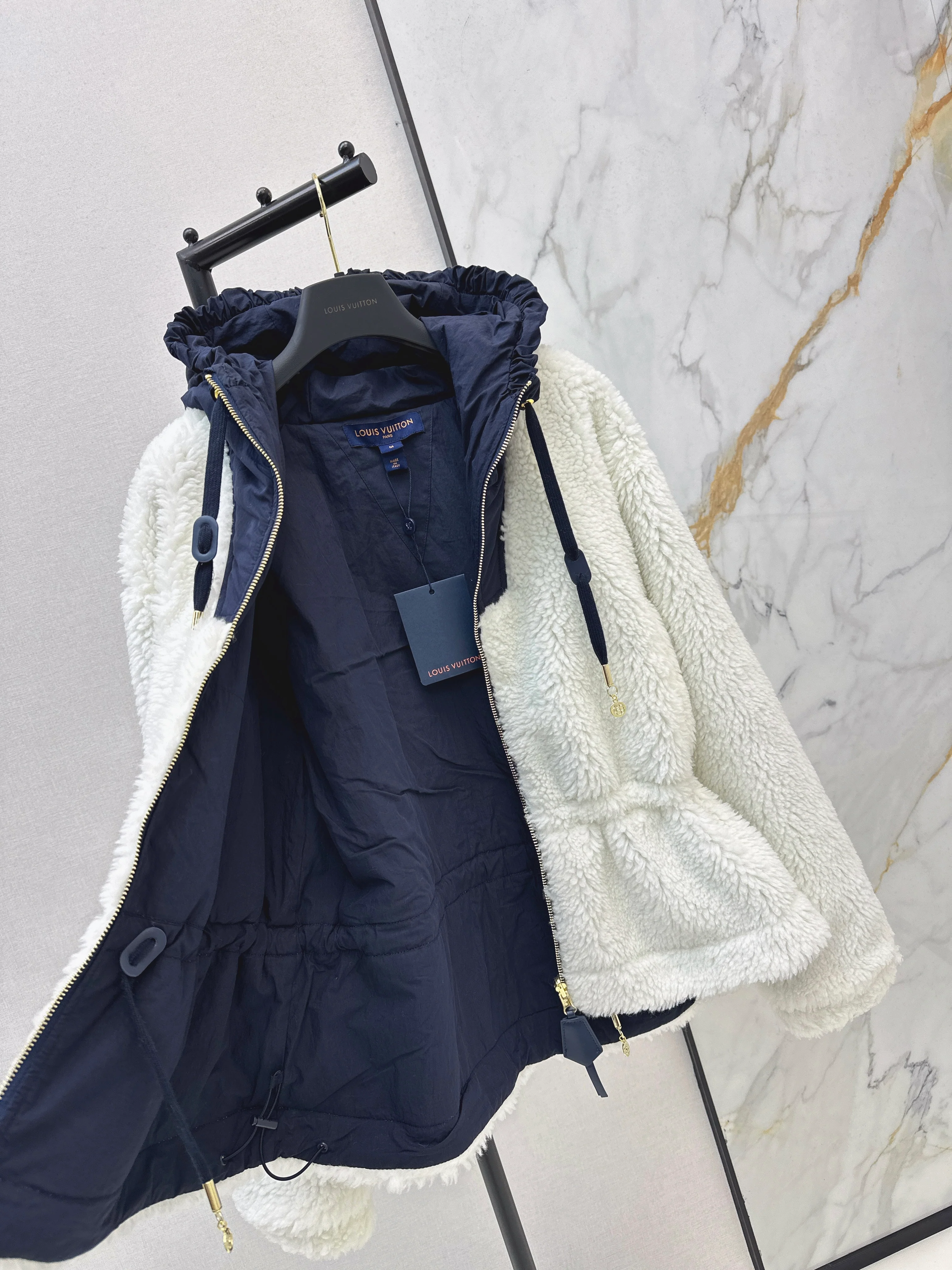 Loui 26ss fleece hooded jacket