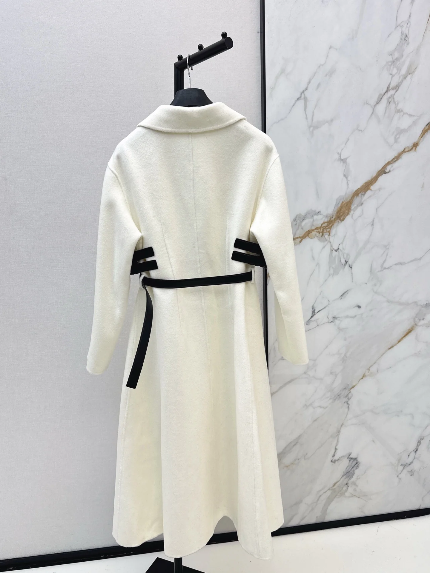 CD 25fw woolen overcoatS