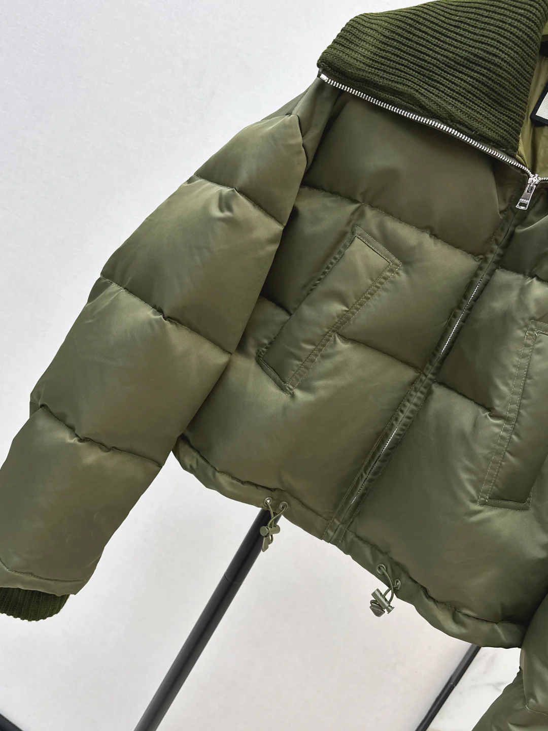 Guc 25fw down jacket