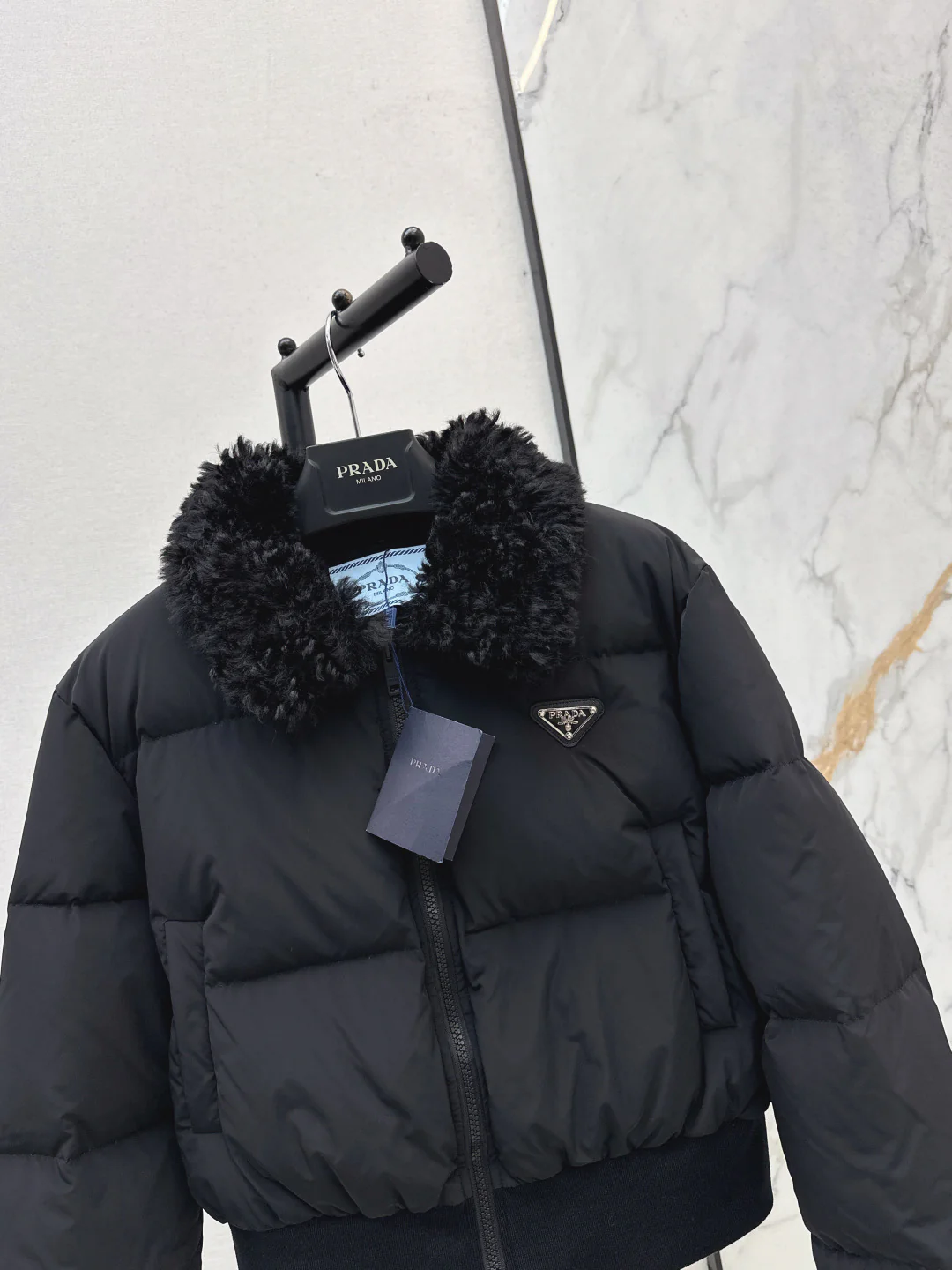 Pra 25fw down jacket
